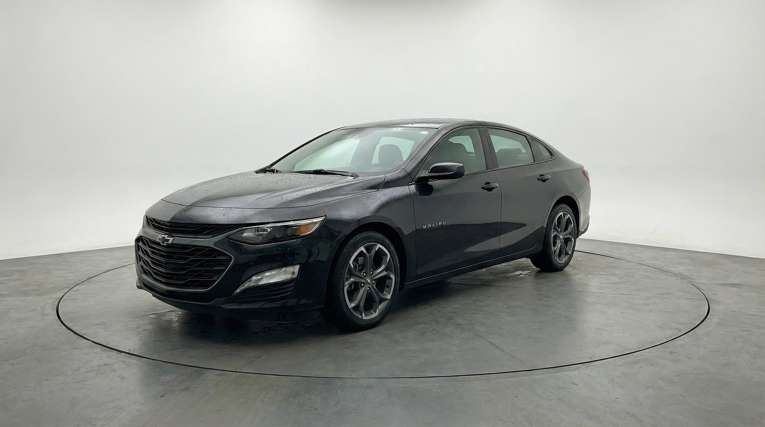 Thumbnail: 2024 Chevrolet Malibu - 3