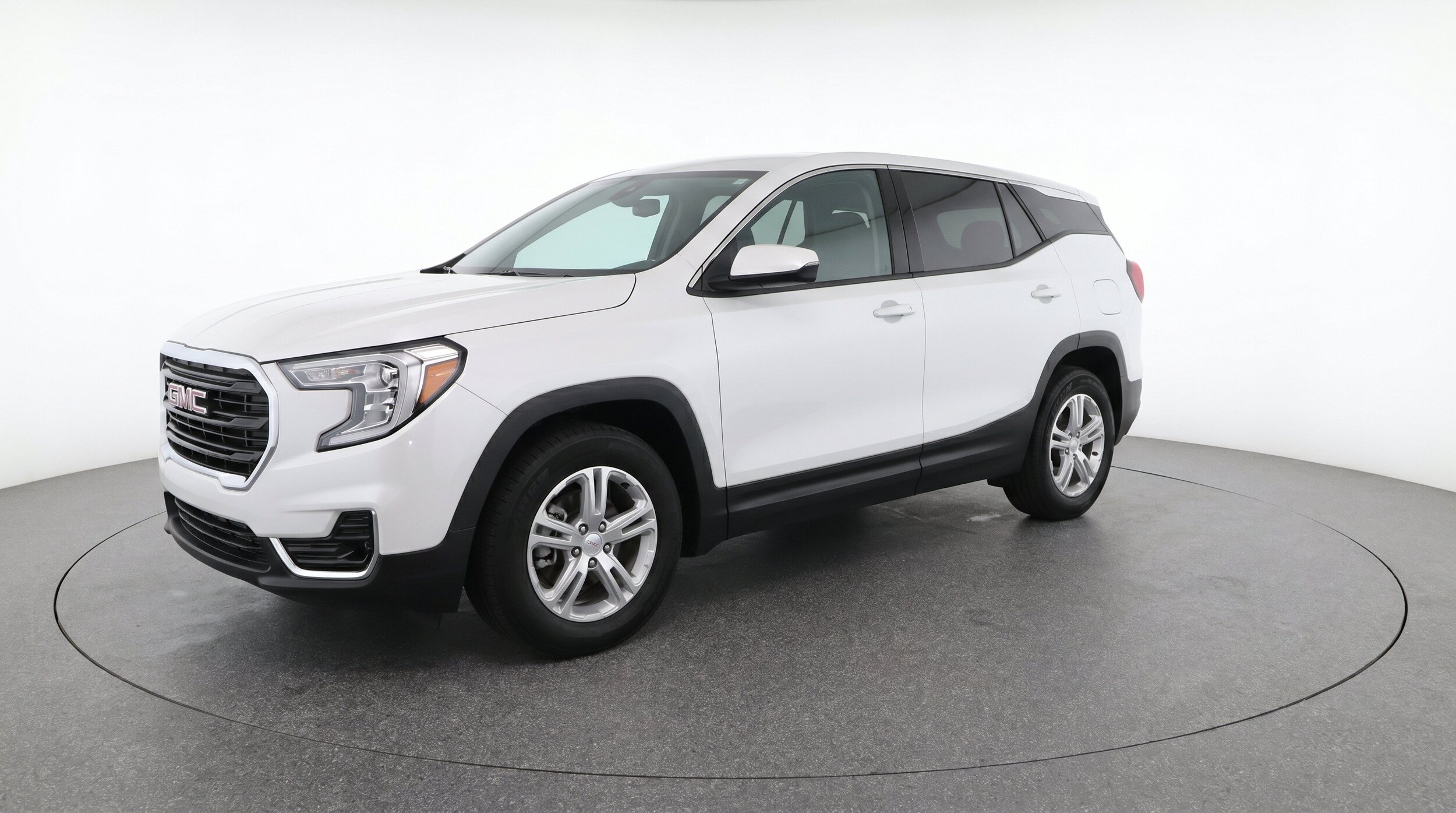 Thumbnail: 2024 GMC Terrain - 3