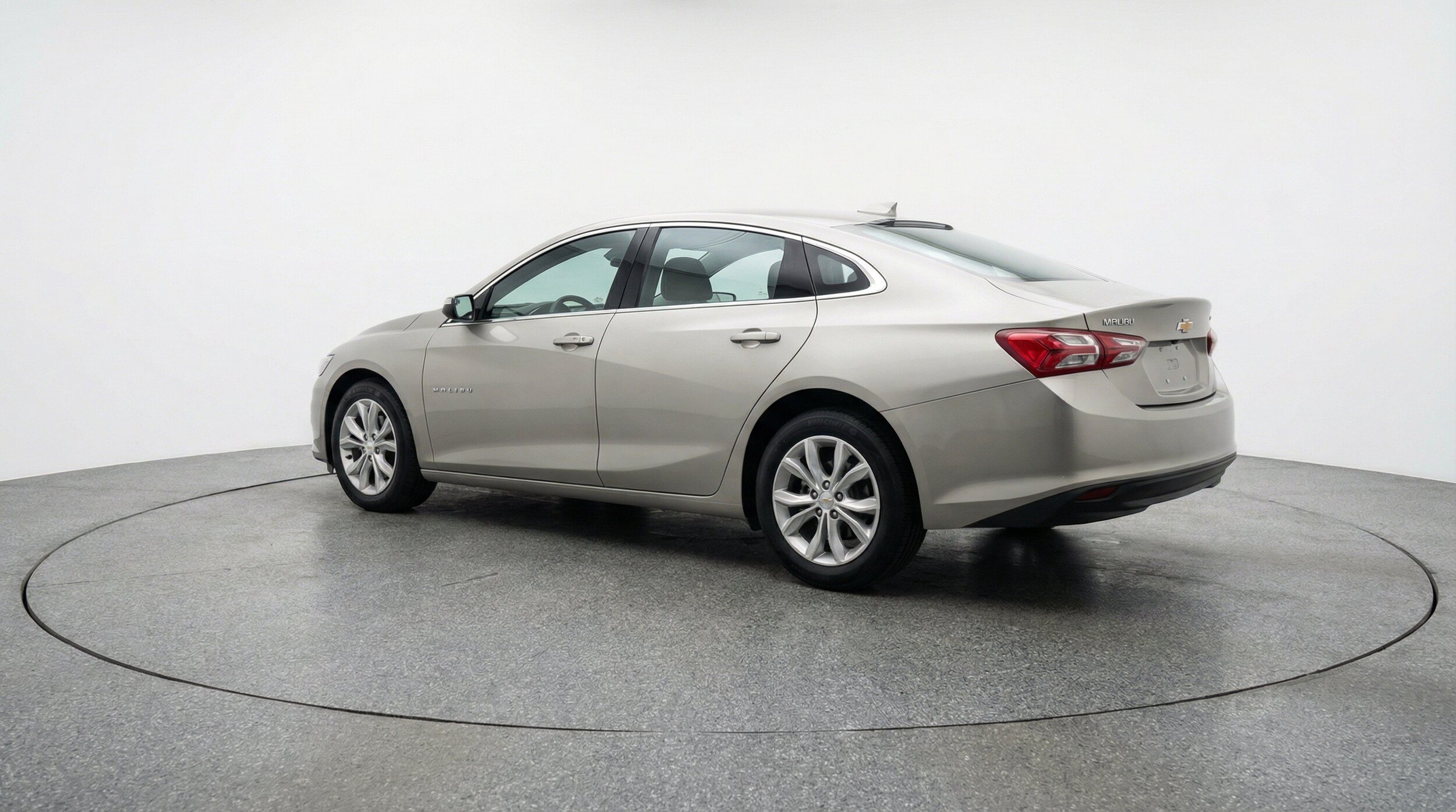 Thumbnail: 2024 Chevrolet Malibu - 6