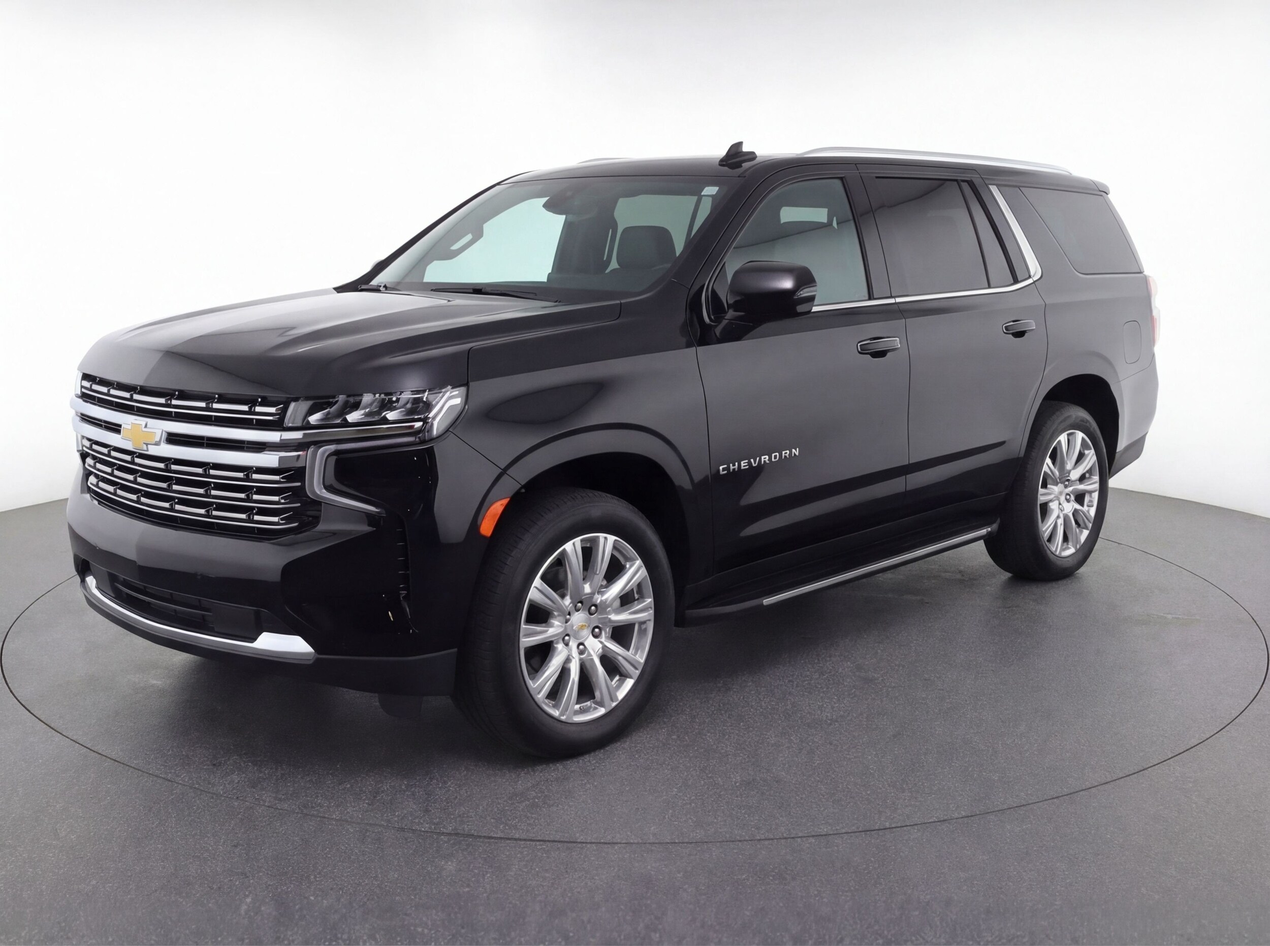 Thumbnail: 2023 Chevrolet Suburban - 3