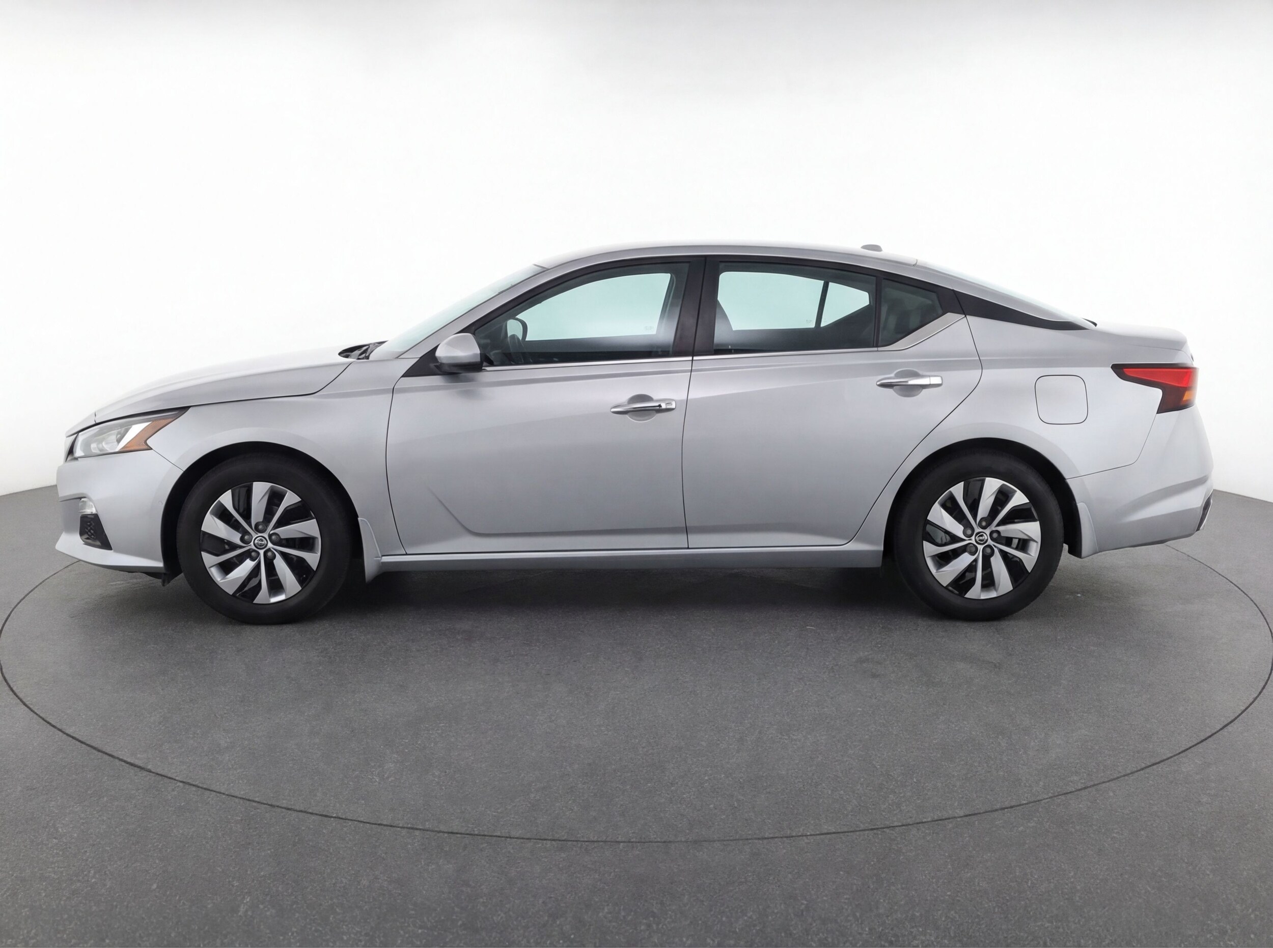 Thumbnail: 2023 Nissan Altima - 4