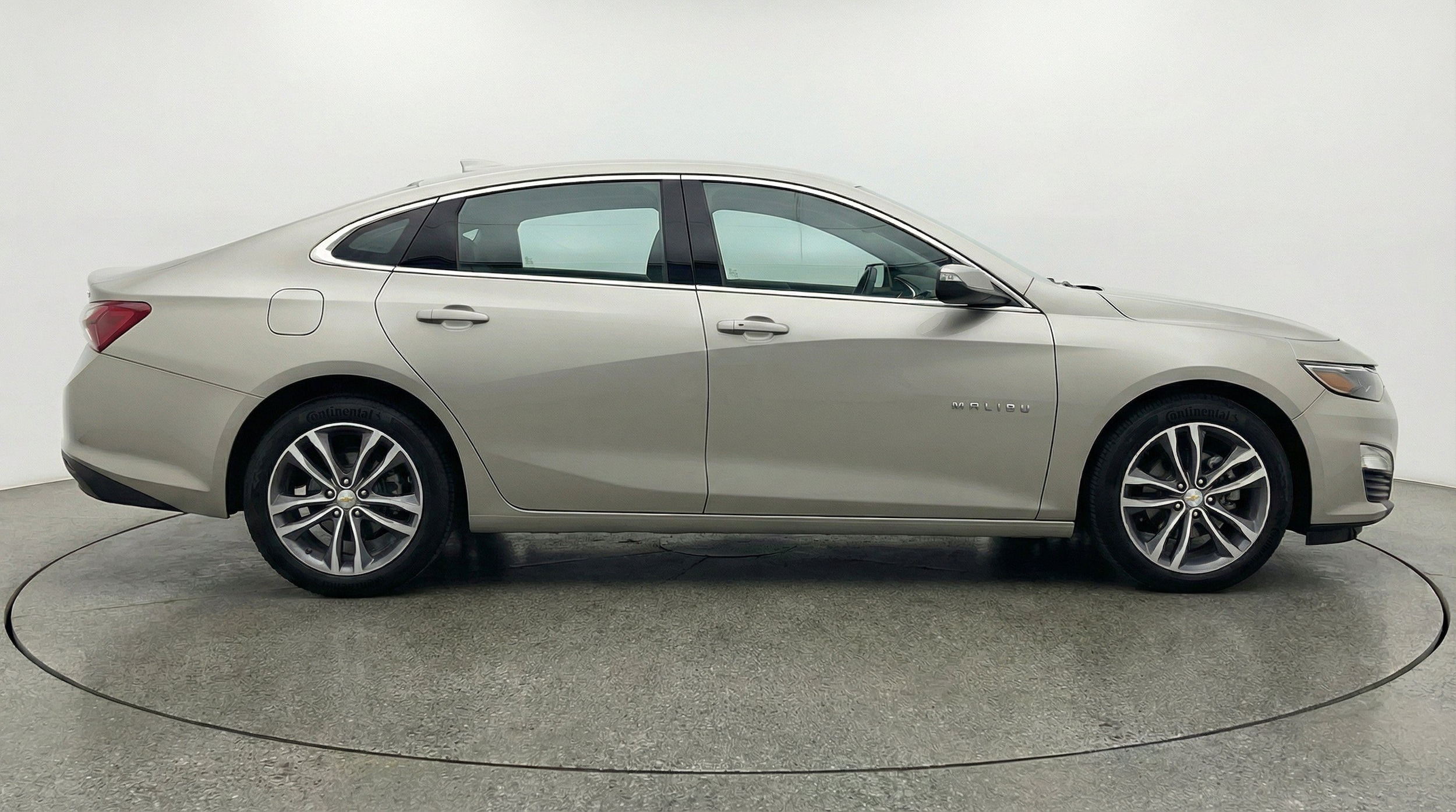 Thumbnail: 2024 Chevrolet Malibu - 11