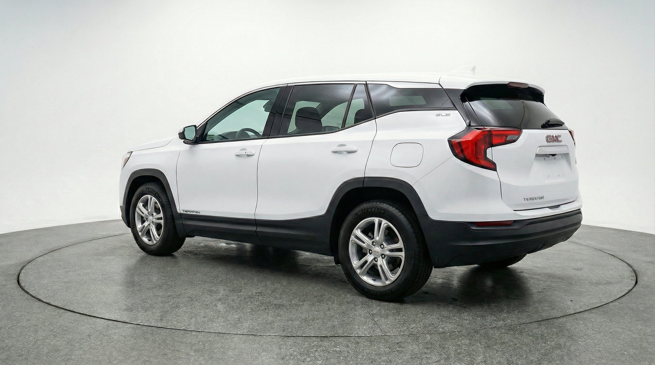 Thumbnail: 2024 GMC Terrain - 6