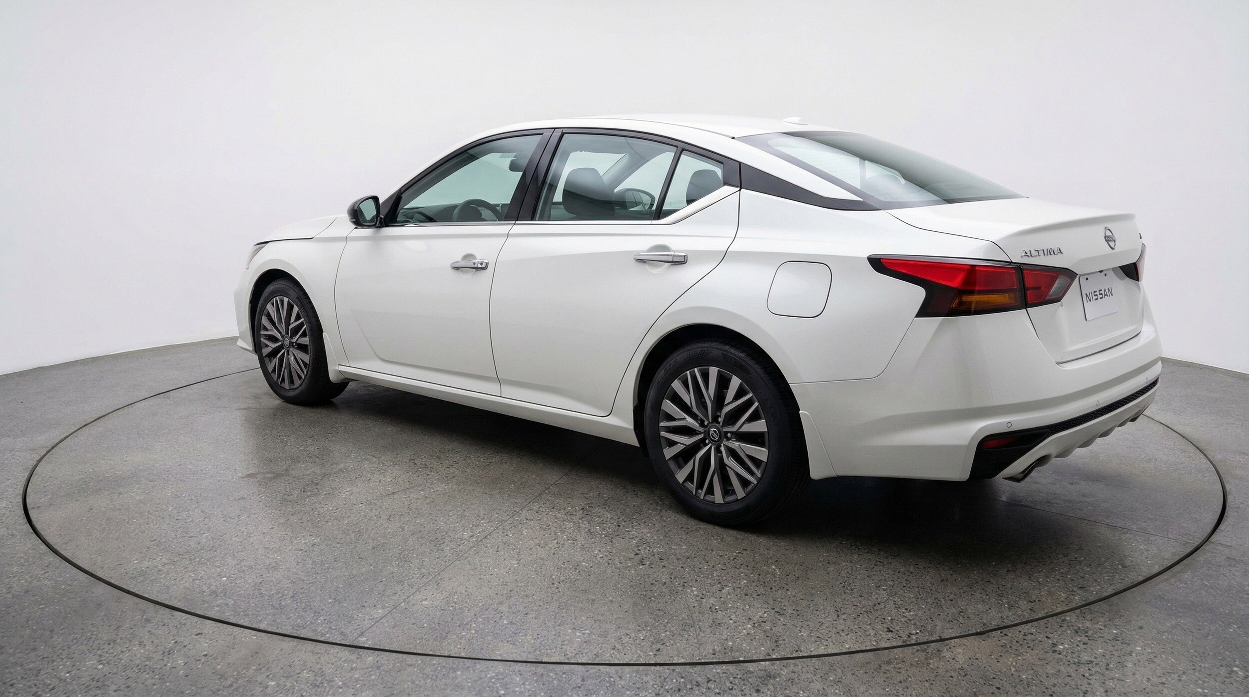 Thumbnail: 2025 Nissan Altima - 6