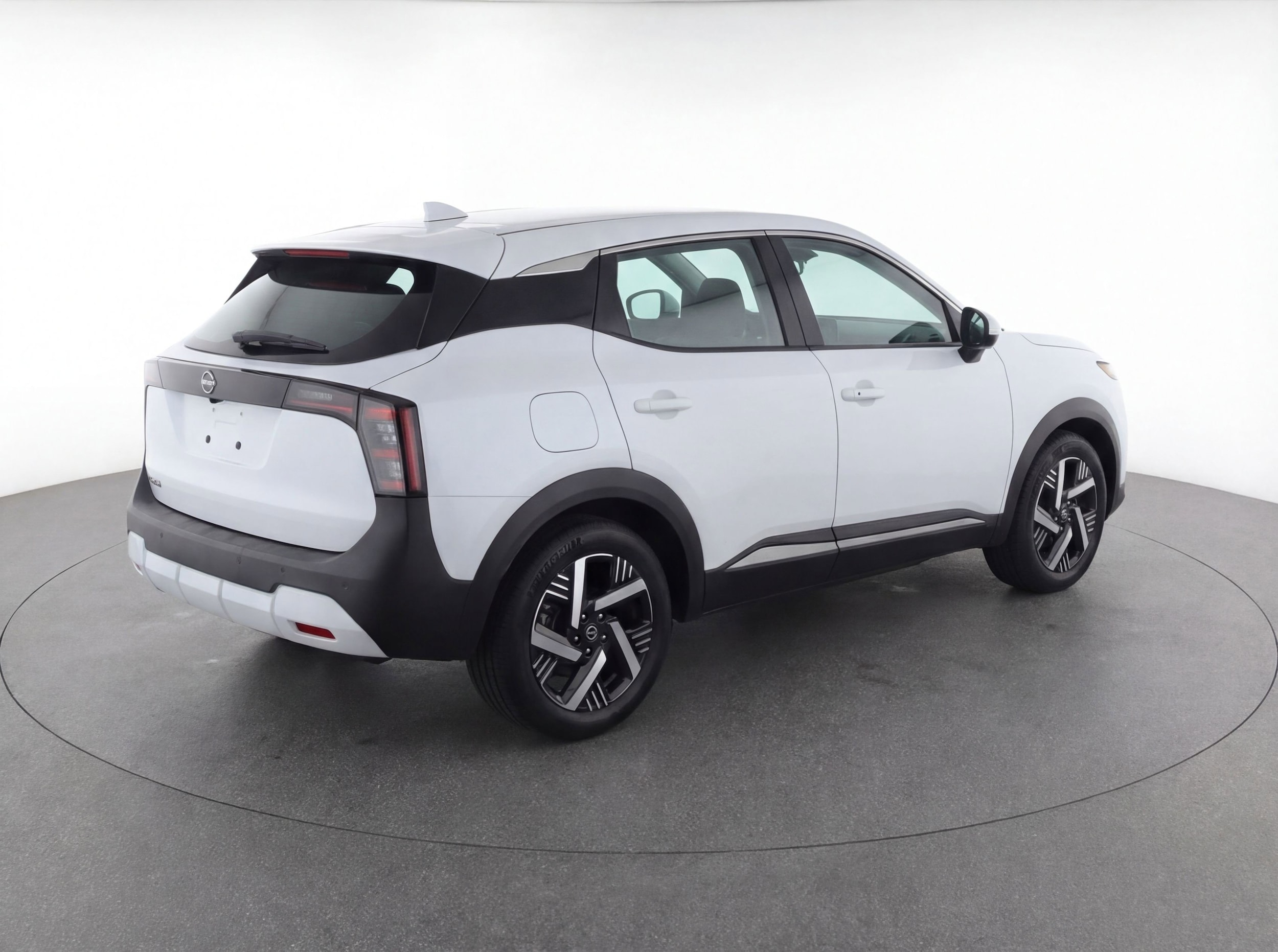 Thumbnail: 2025 Nissan Kicks - 9