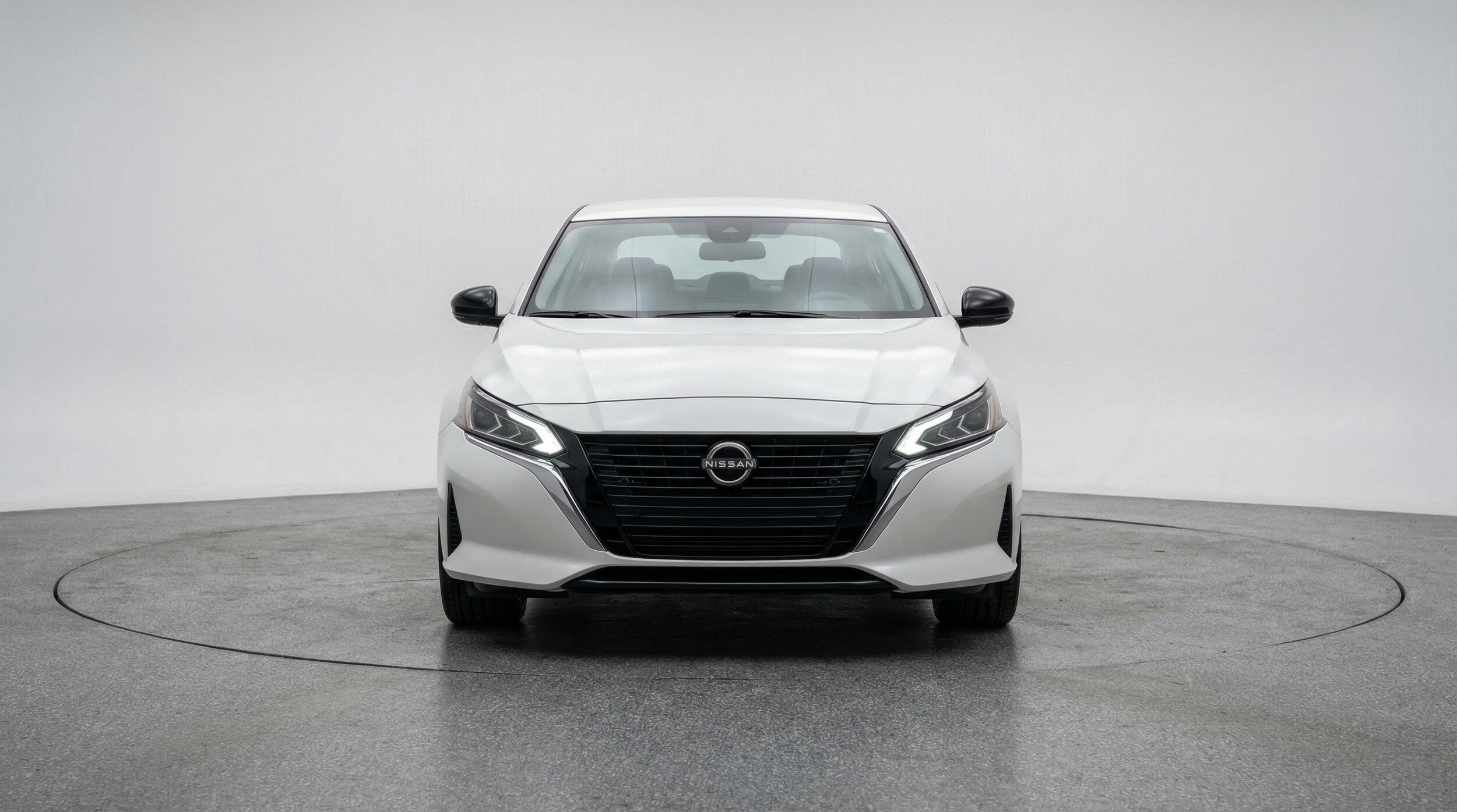 Thumbnail: 2025 Nissan Altima - 2