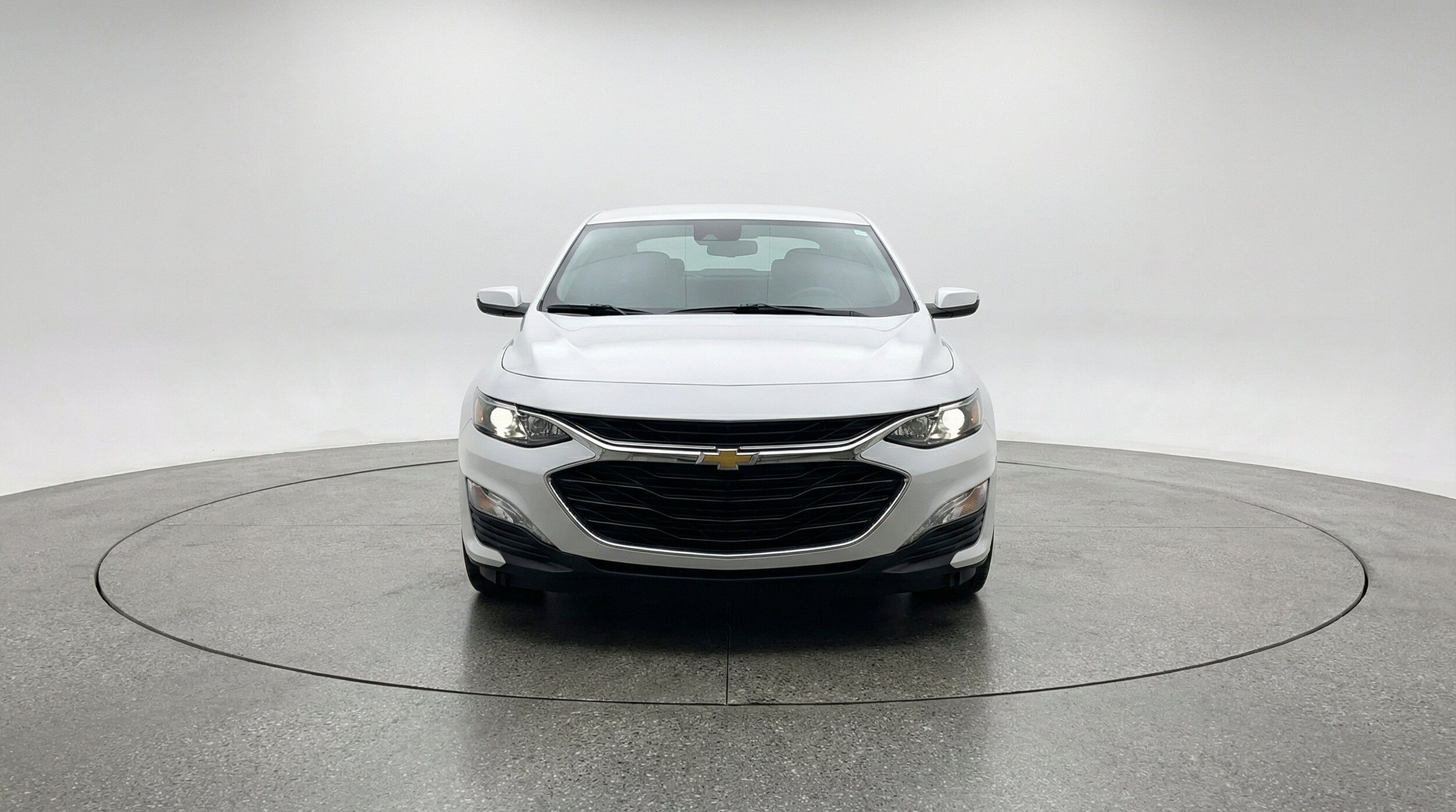Thumbnail: 2024 Chevrolet Malibu - 2