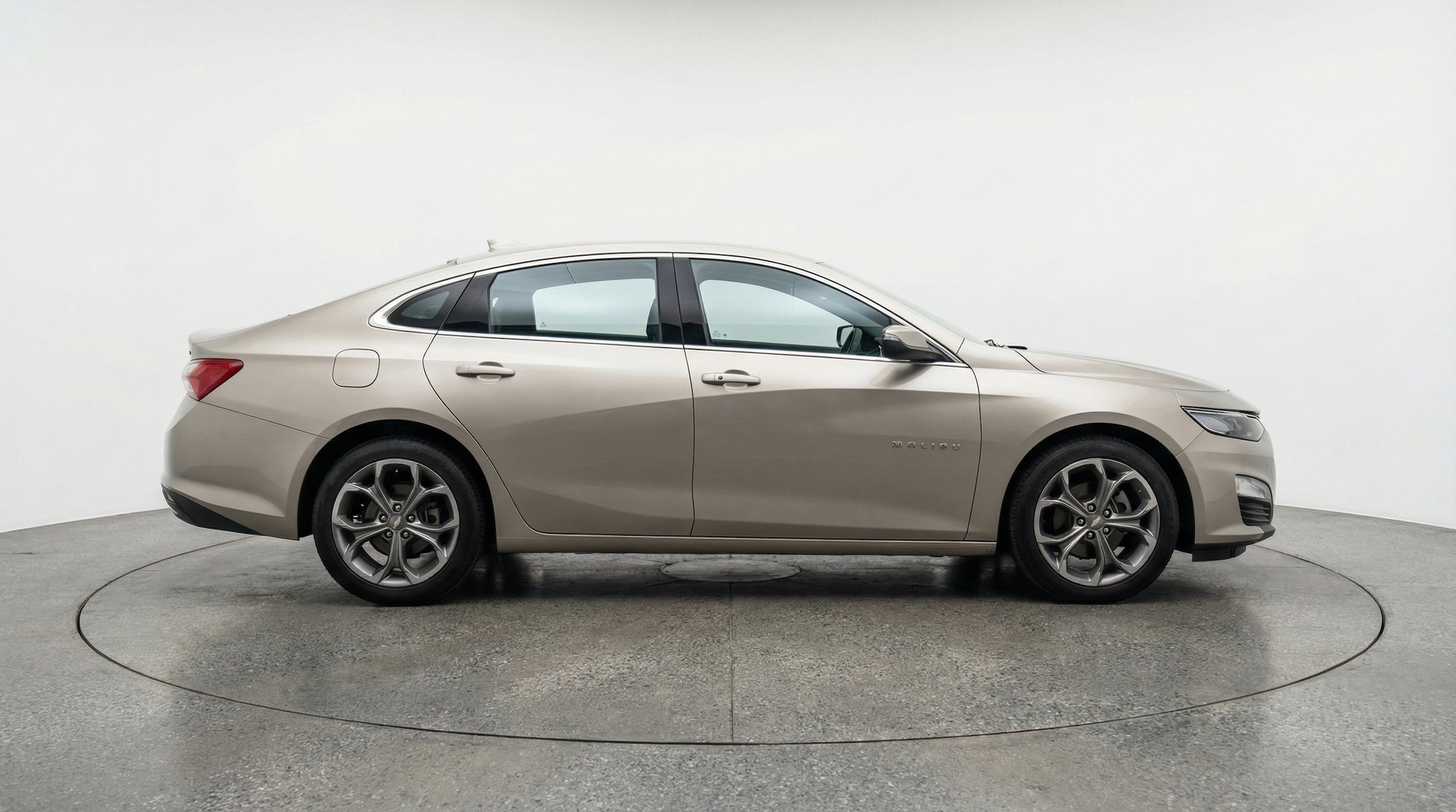 Thumbnail: 2024 Chevrolet Malibu - 11