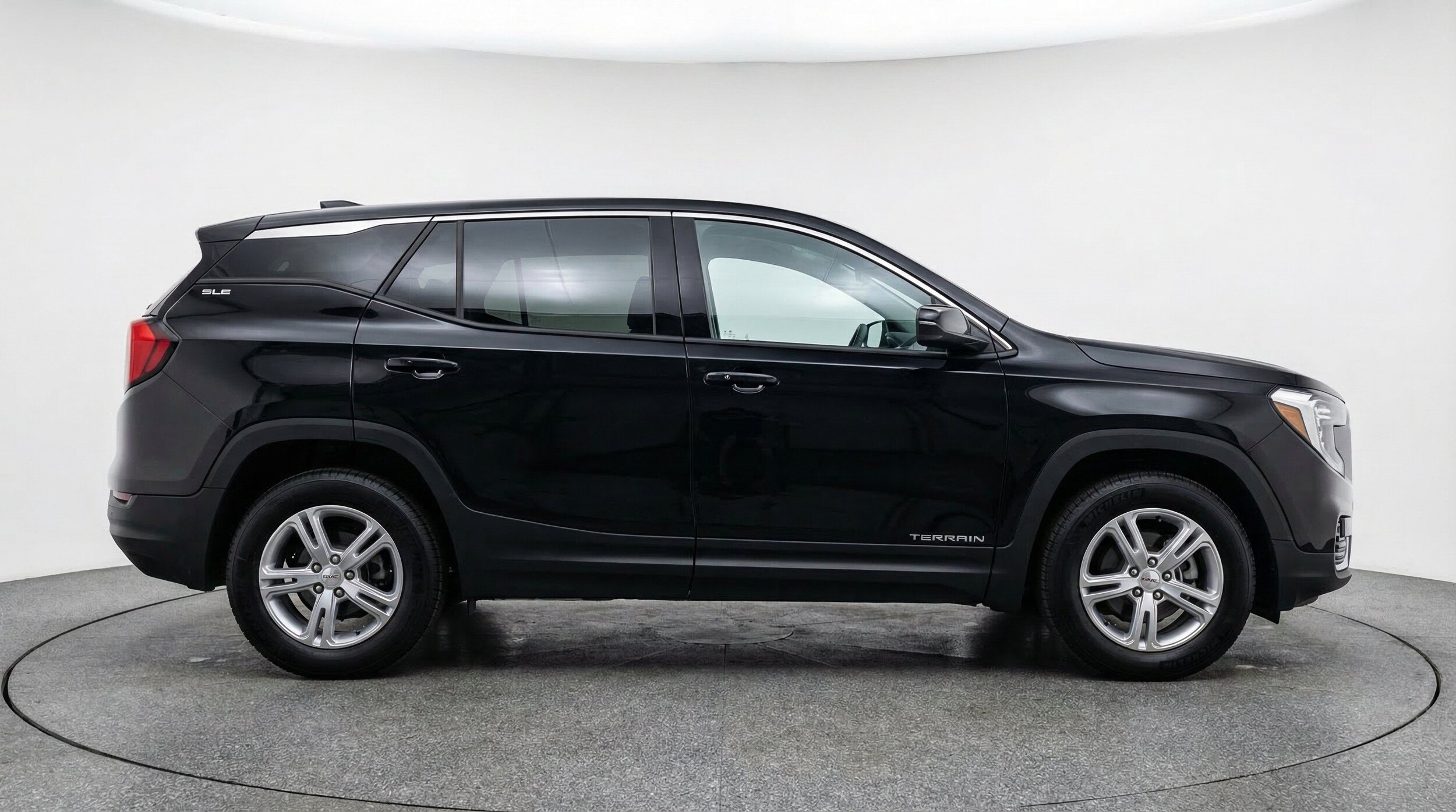 Thumbnail: 2024 GMC Terrain - 11