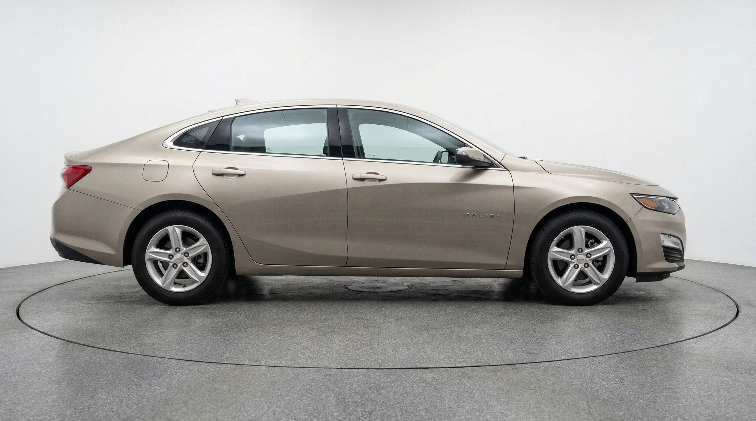 Thumbnail: 2024 Chevrolet Malibu - 11