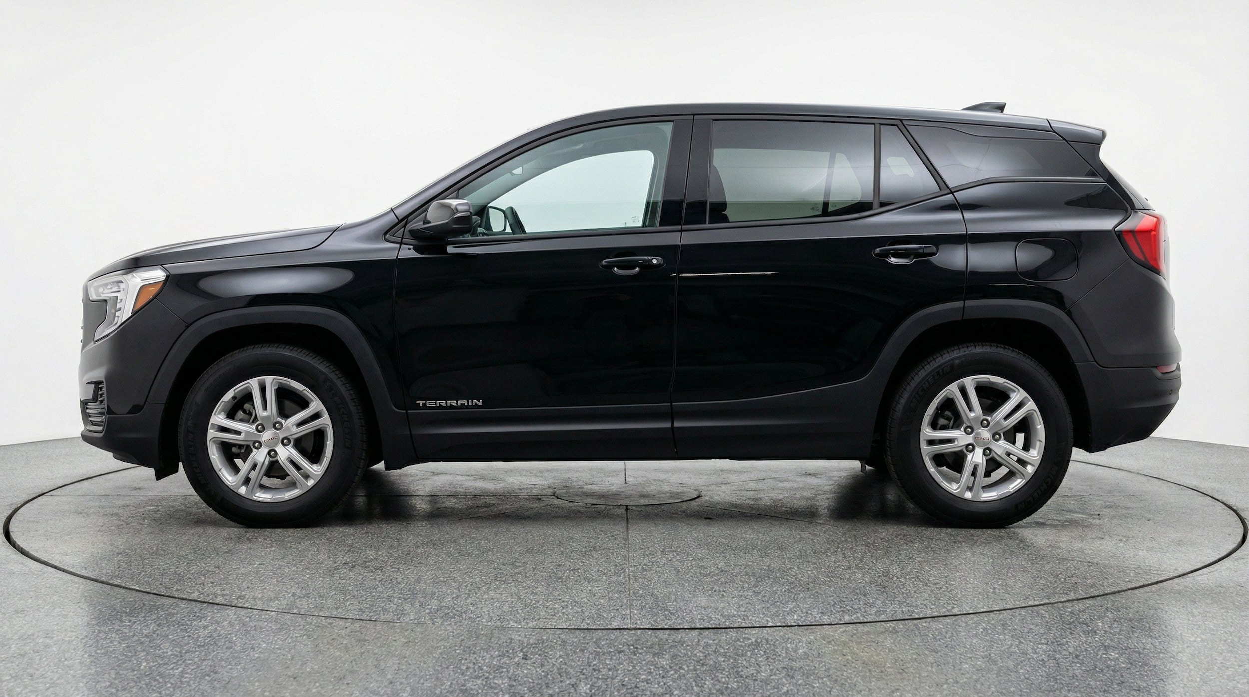 Thumbnail: 2024 GMC Terrain - 5