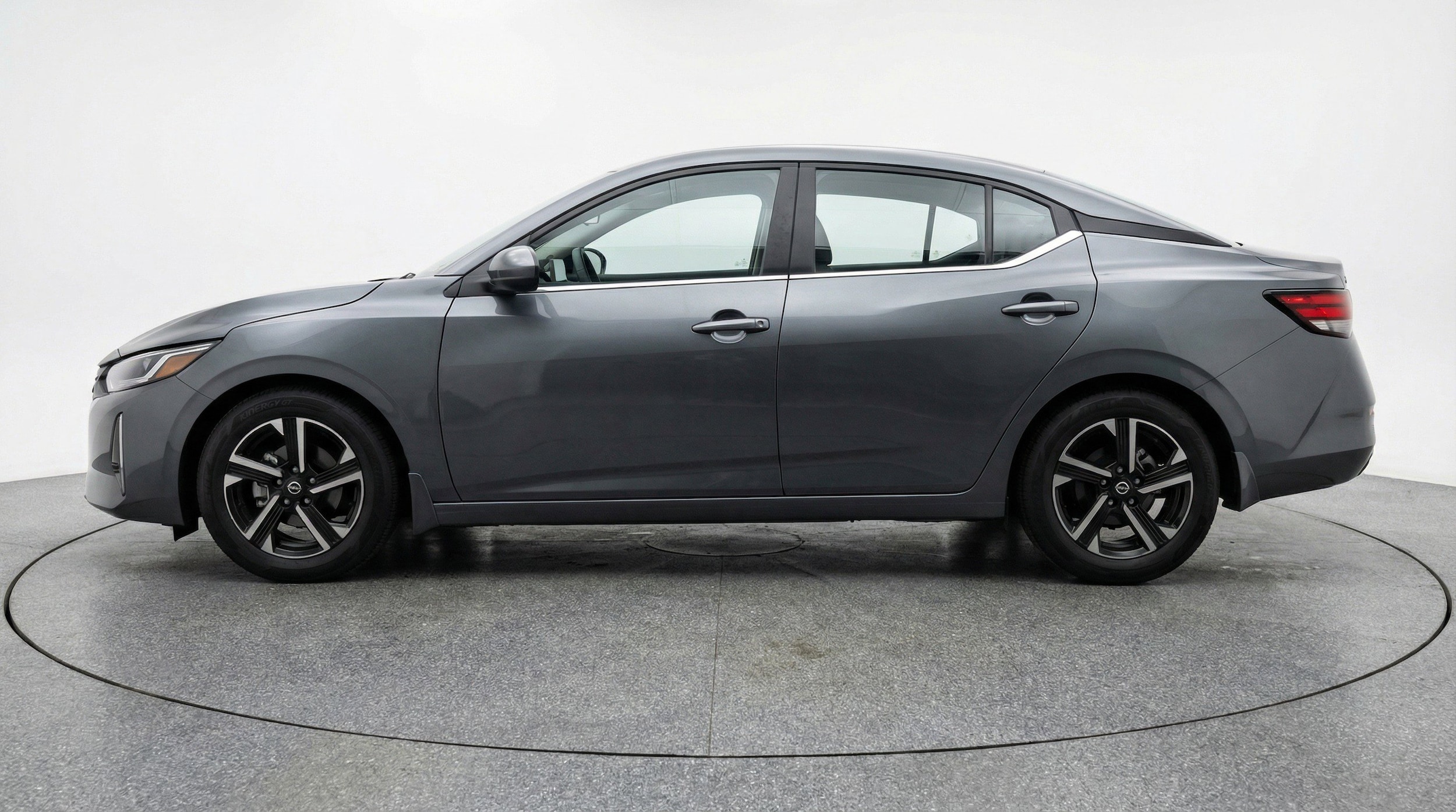 Thumbnail: 2025 Nissan Sentra - 5