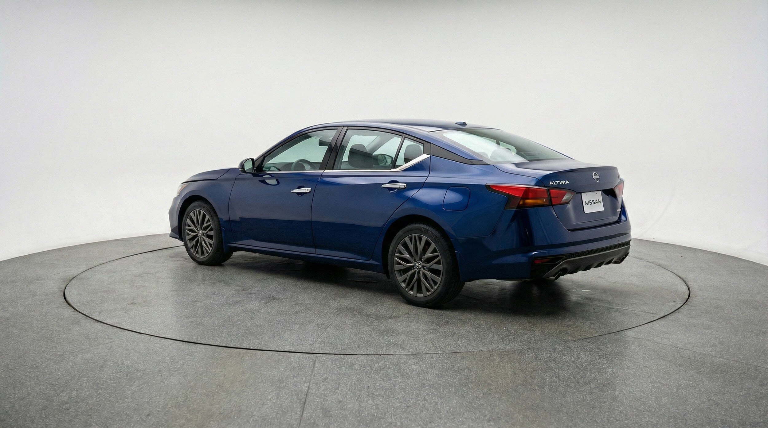 Thumbnail: 2025 Nissan Altima - 6