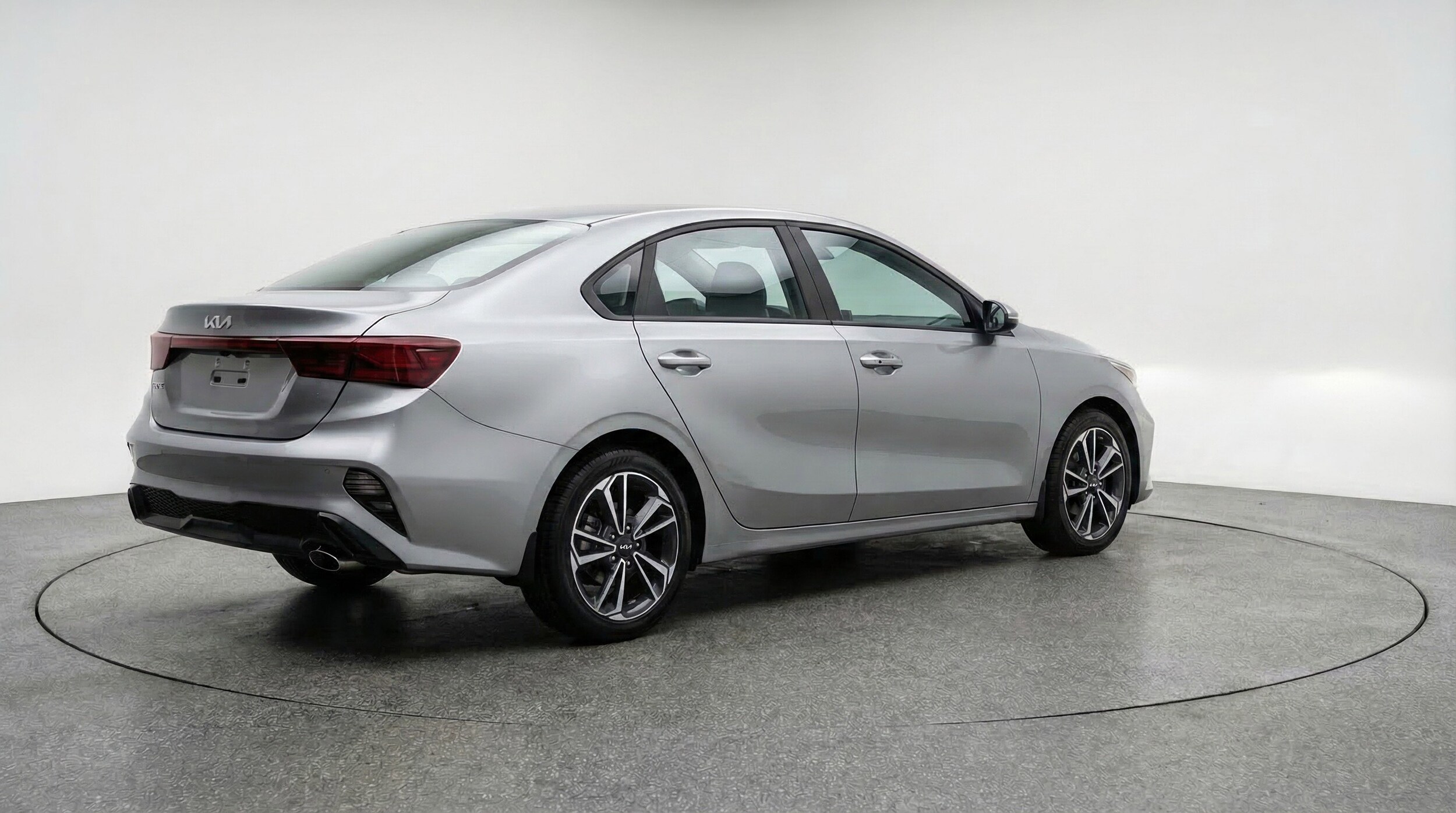 Thumbnail: 2024 Kia Forte - 9