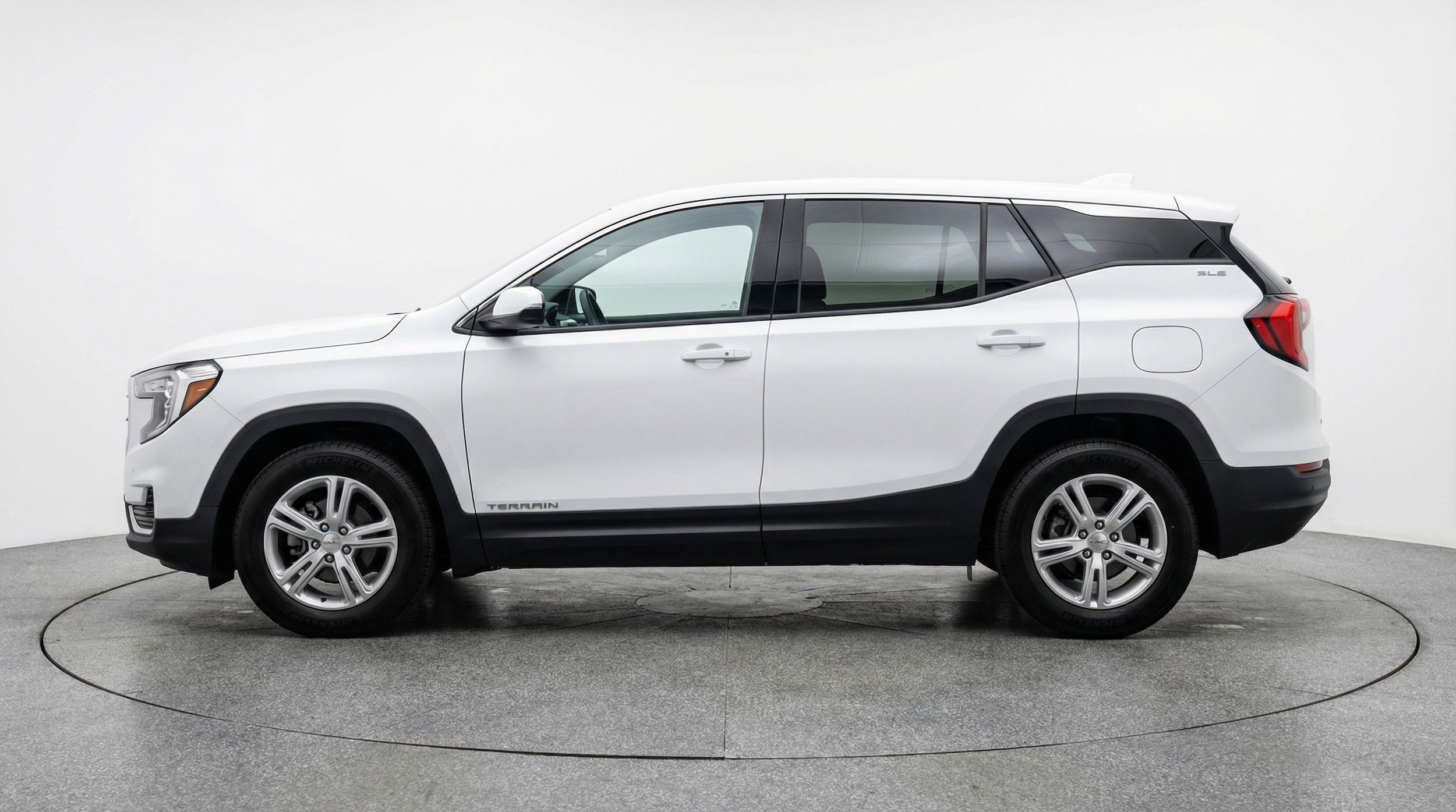 Thumbnail: 2024 GMC Terrain - 5