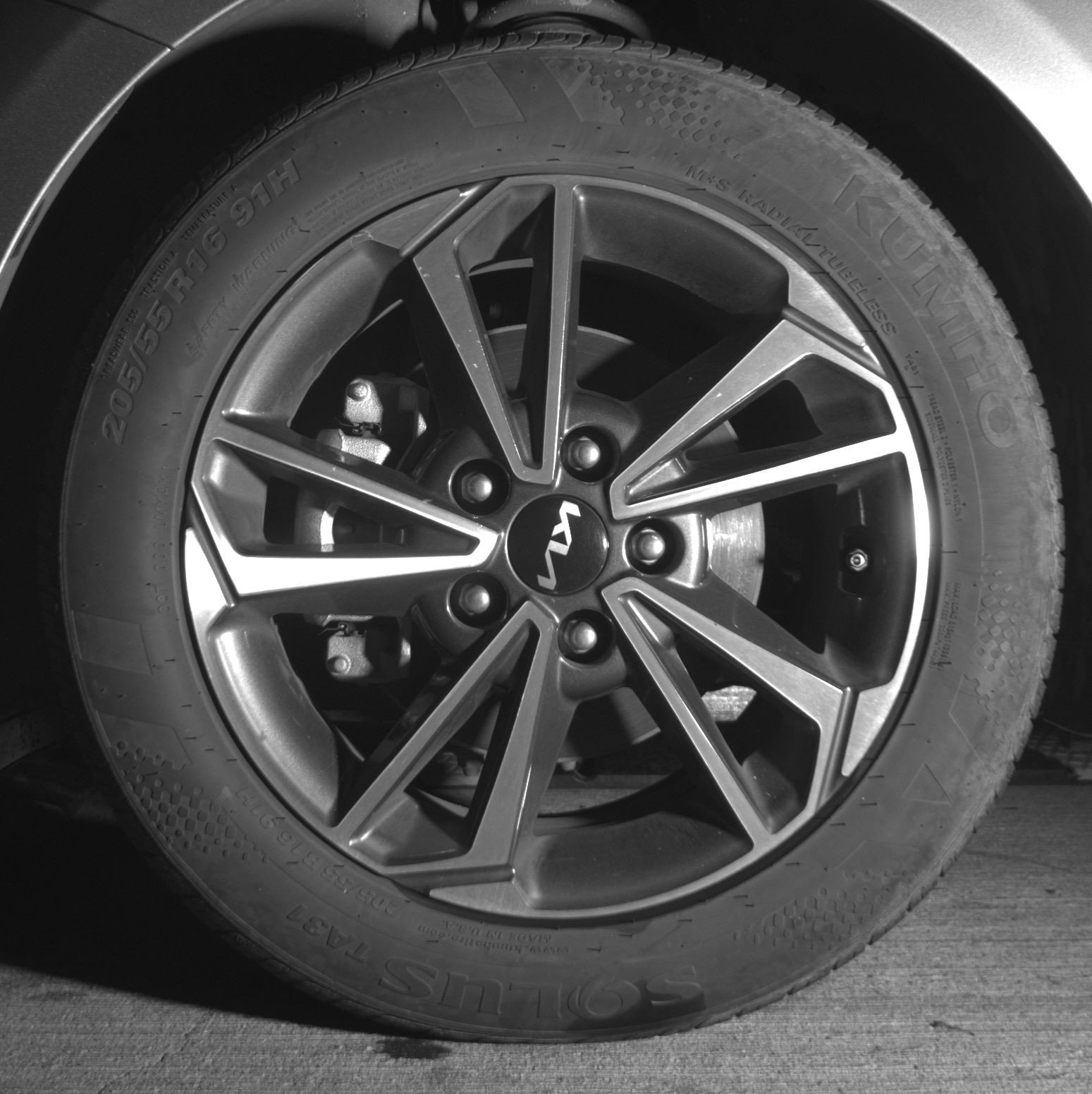 Thumbnail: 2024 Kia Forte - 17