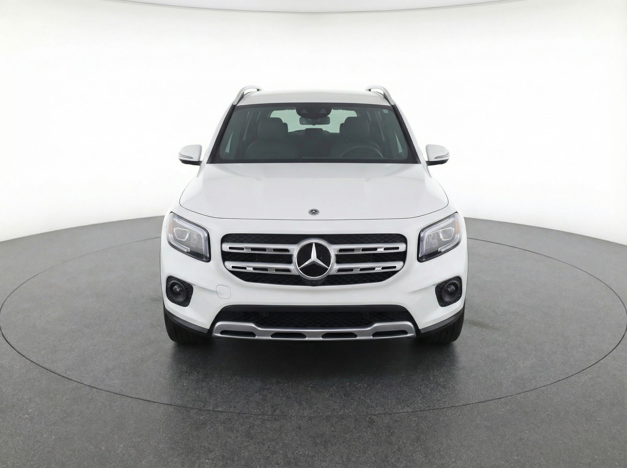 Thumbnail: 2025 Mercedes-Benz GLB - 2