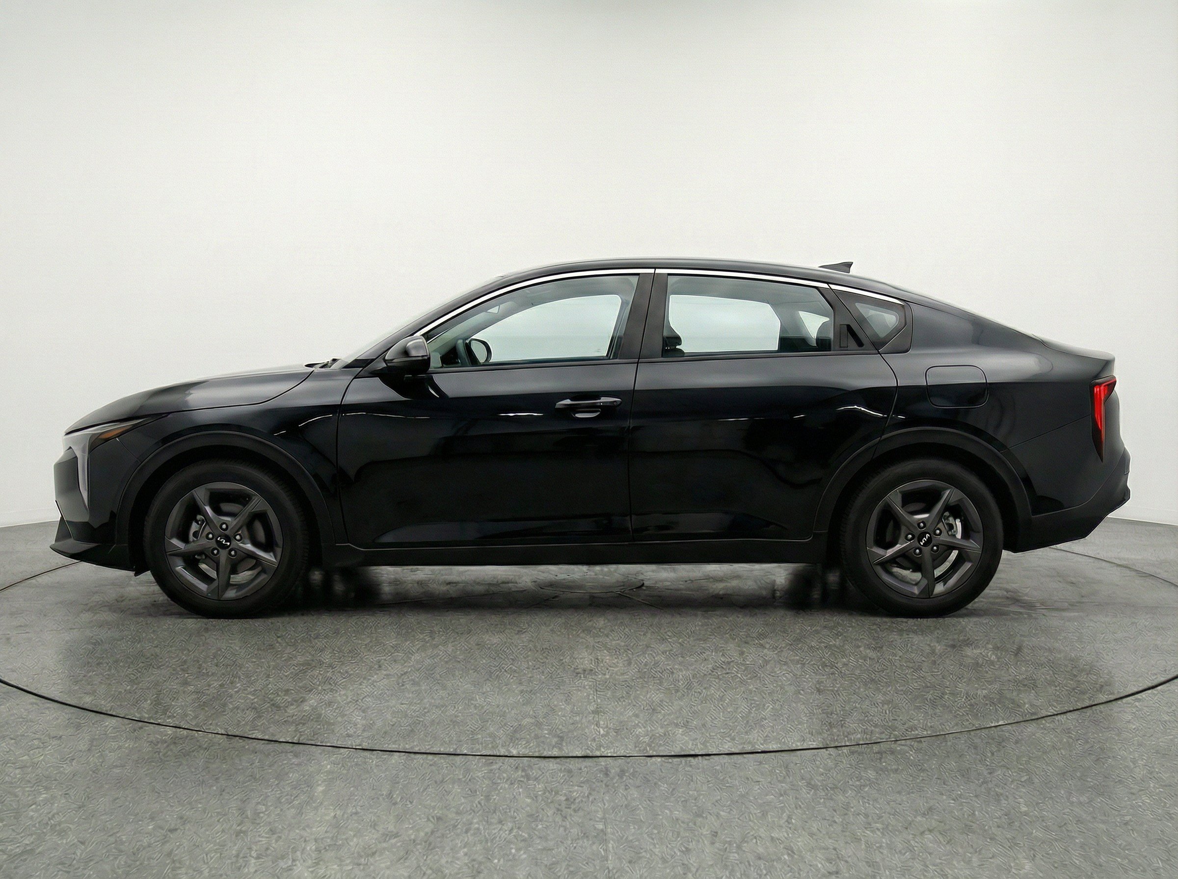 Thumbnail: 2025 Kia K4 - 5