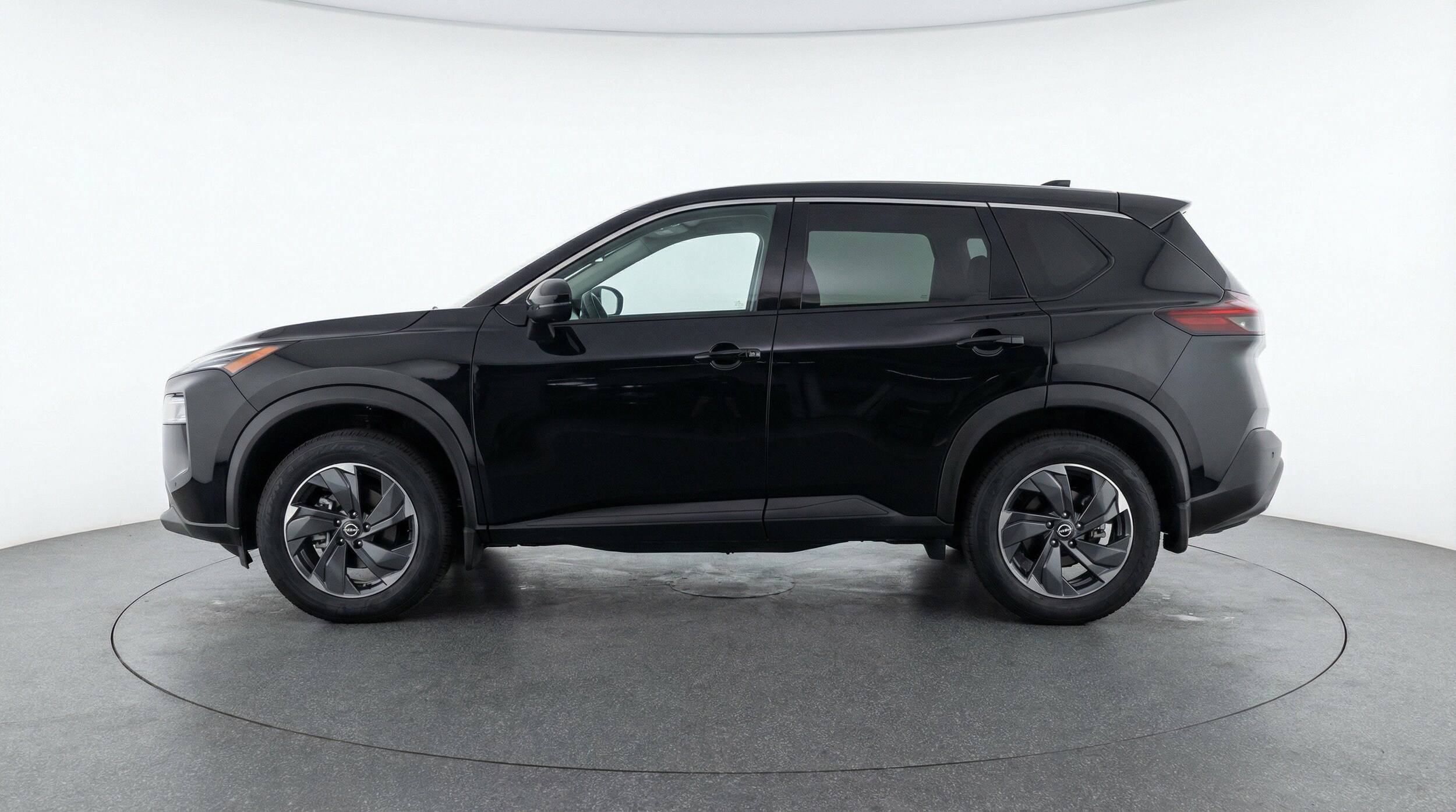 Thumbnail: 2025 Nissan Rogue - 5
