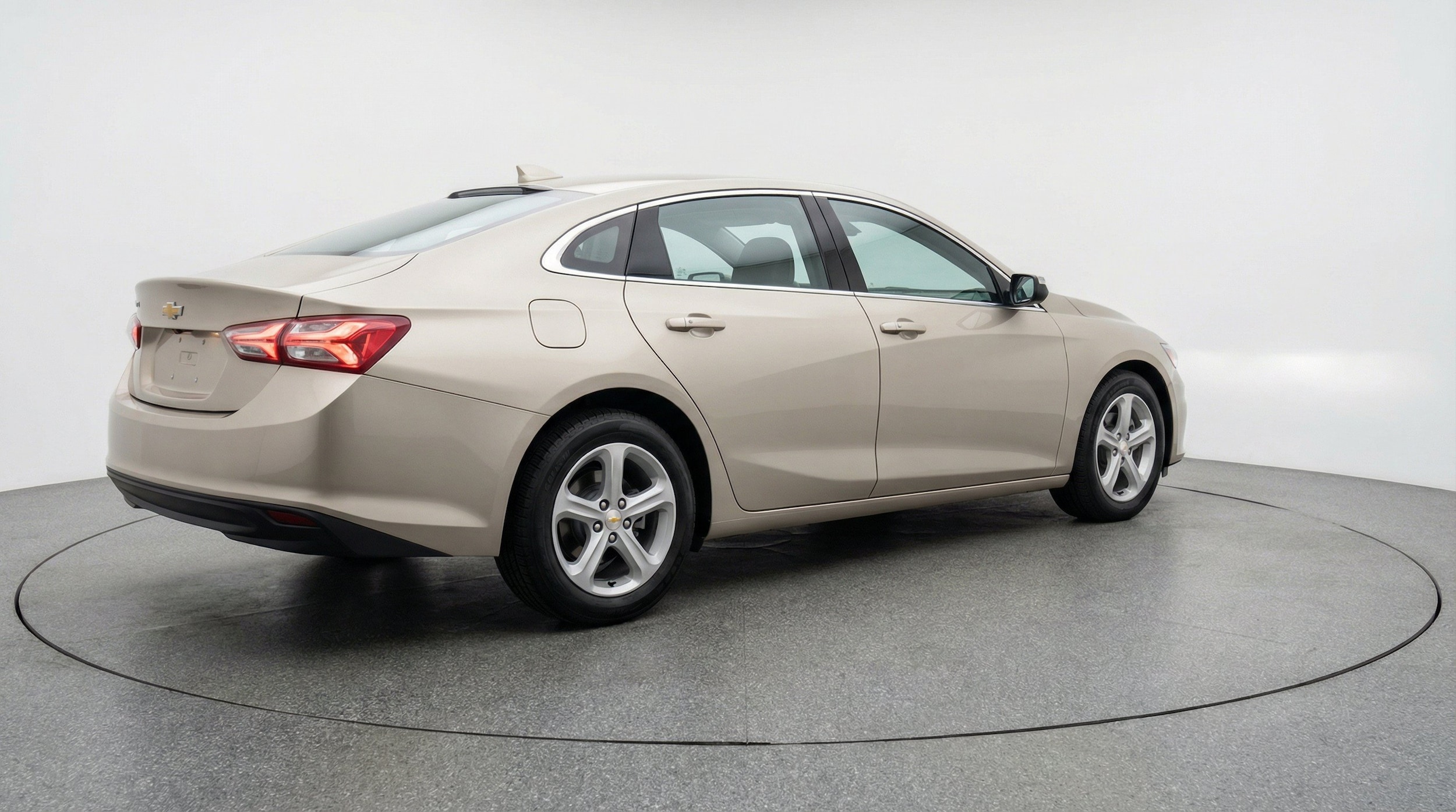 Thumbnail: 2024 Chevrolet Malibu - 9