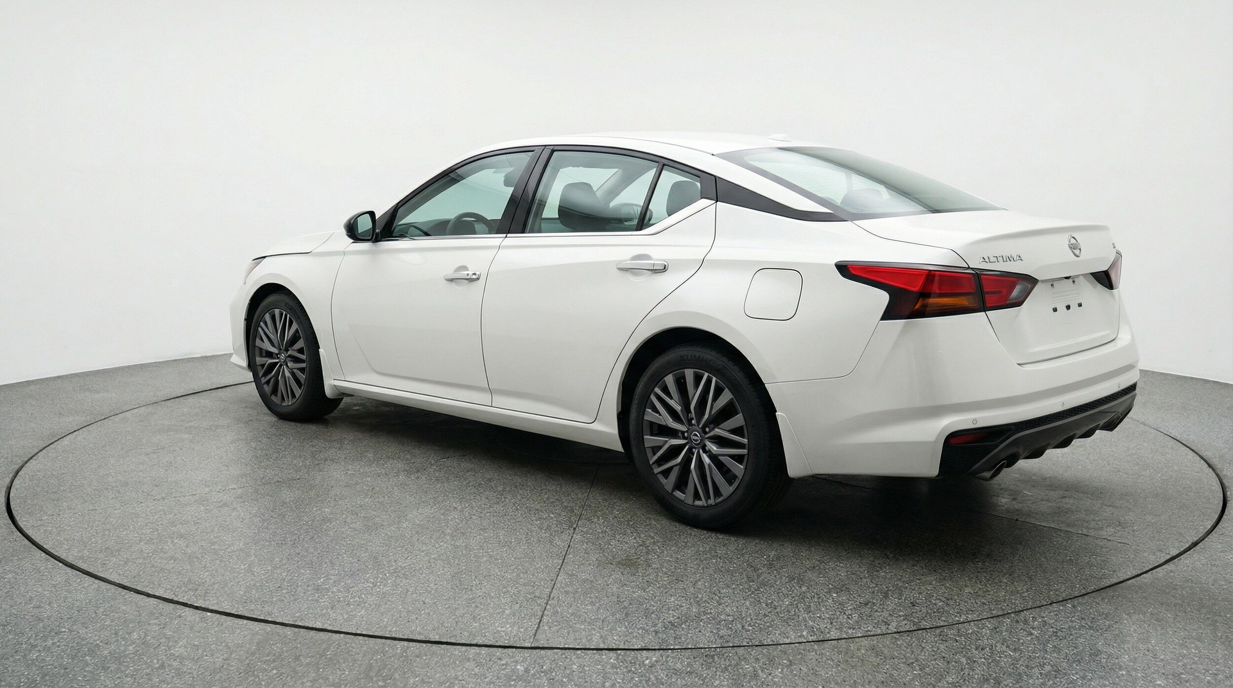 Thumbnail: 2025 Nissan Altima - 6