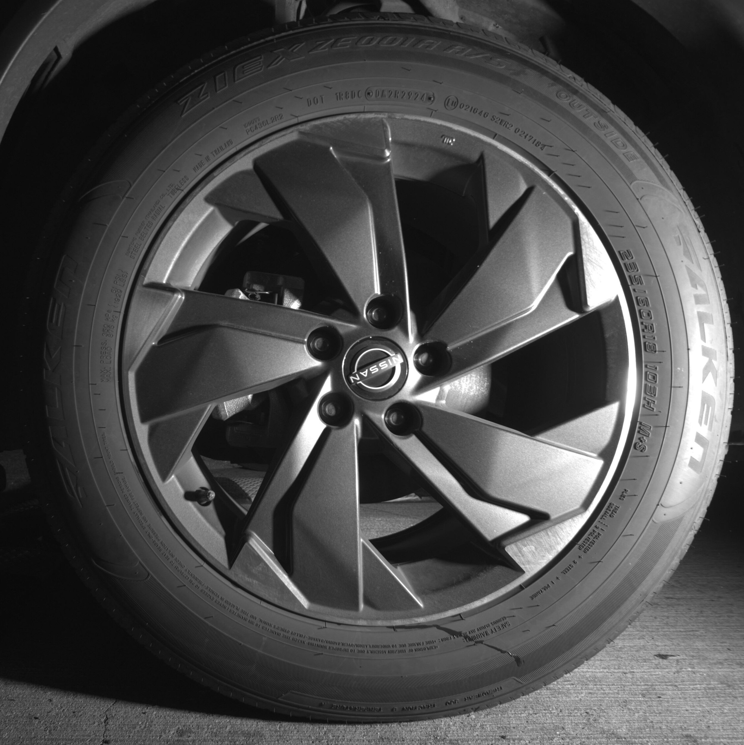 Thumbnail: 2025 Nissan Rogue - 12