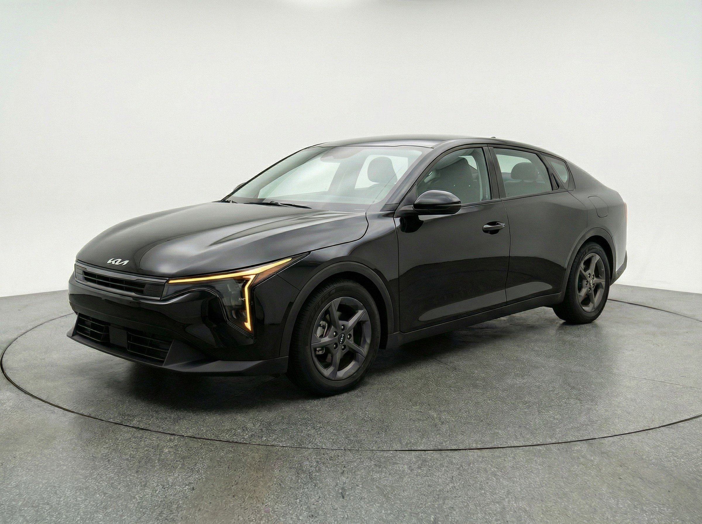 Thumbnail: 2025 Kia K4 - 3