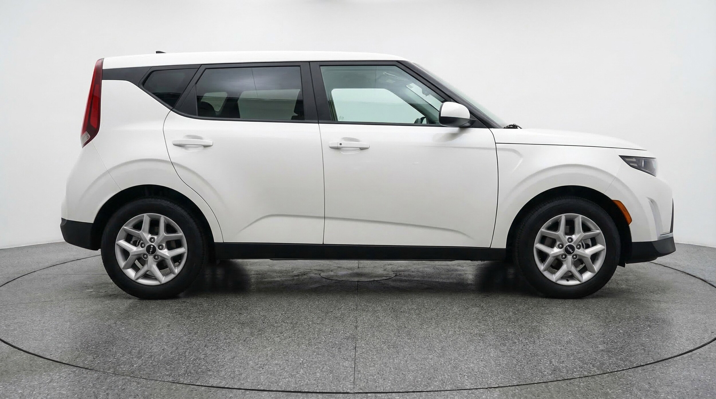 Thumbnail: 2025 Kia Soul - 11