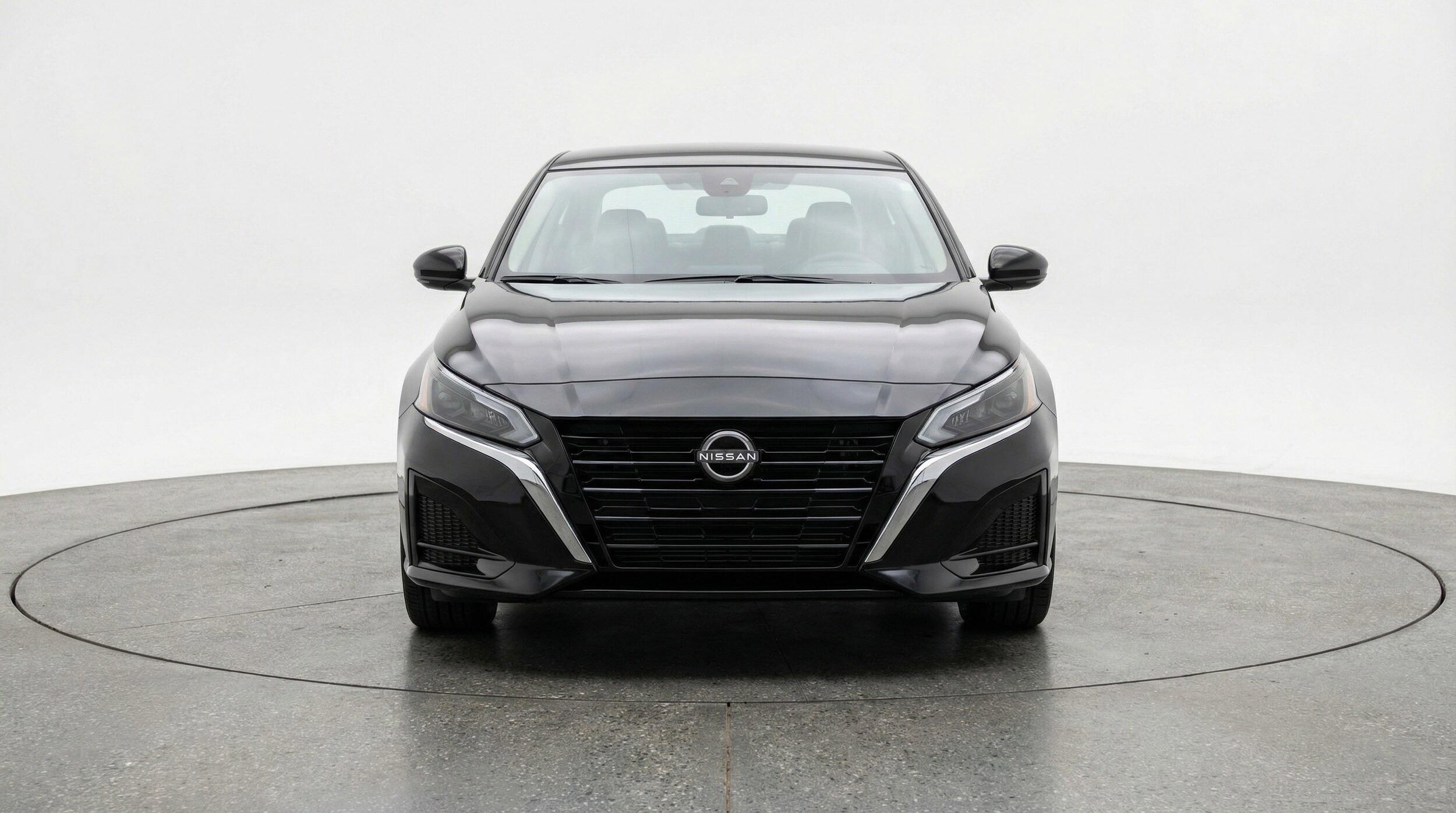 Thumbnail: 2025 Nissan Altima - 2