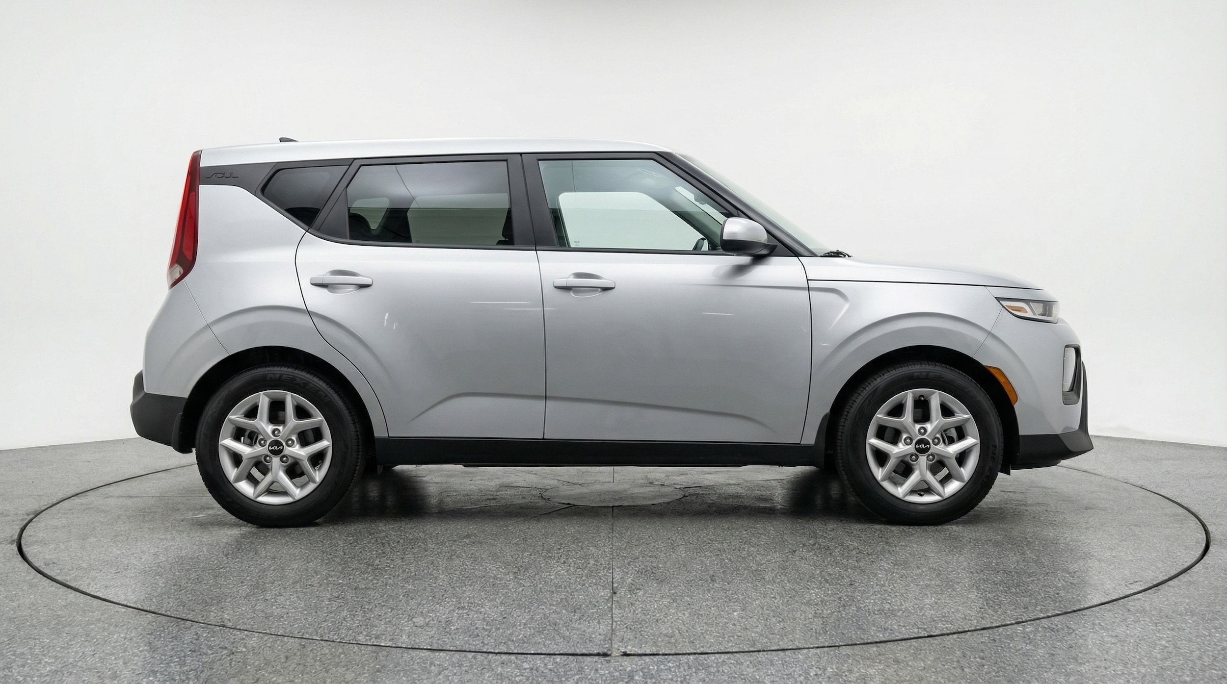 Thumbnail: 2025 Kia Soul - 8