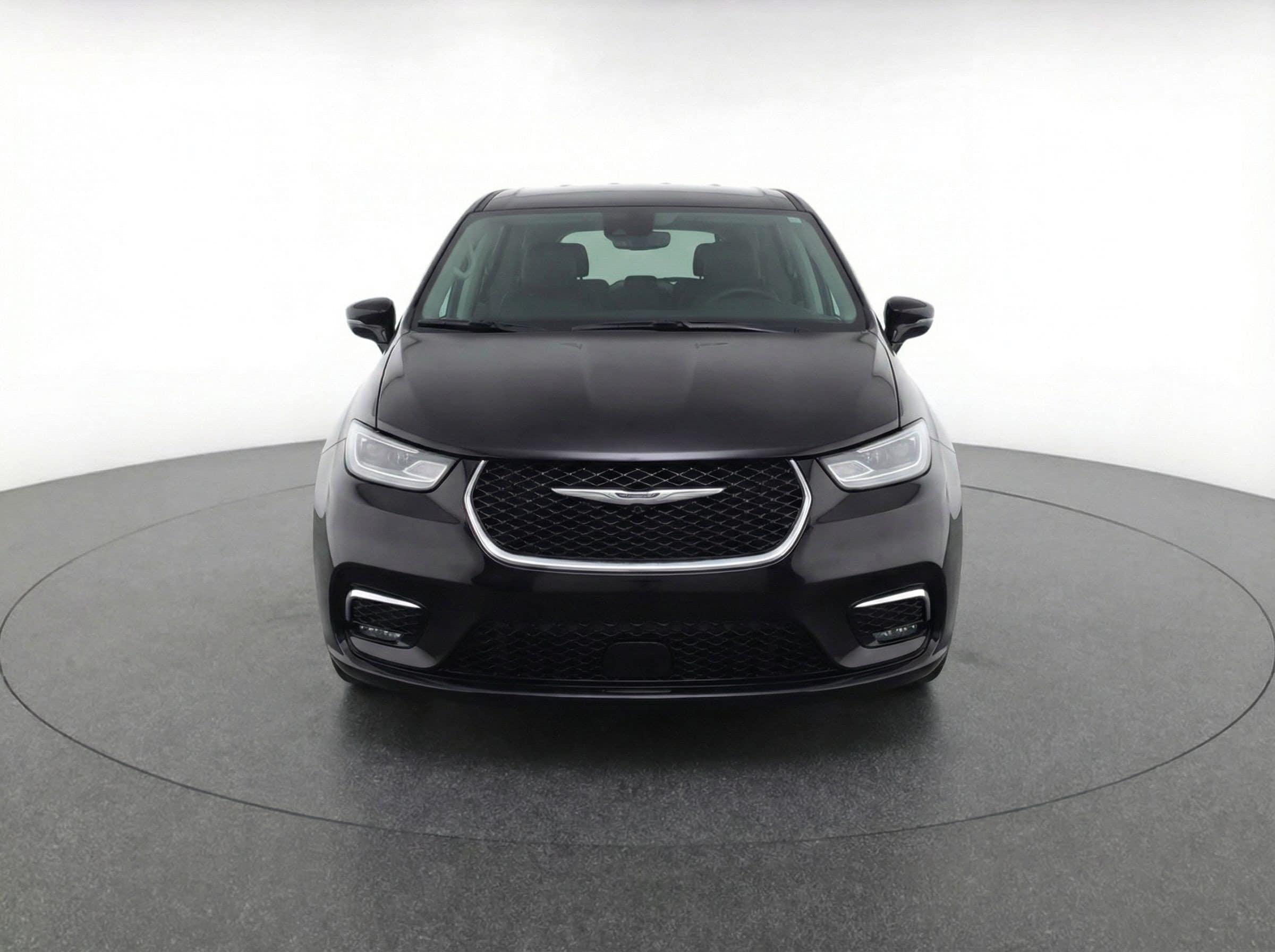 Thumbnail: 2024 Chrysler Pacifica - 2