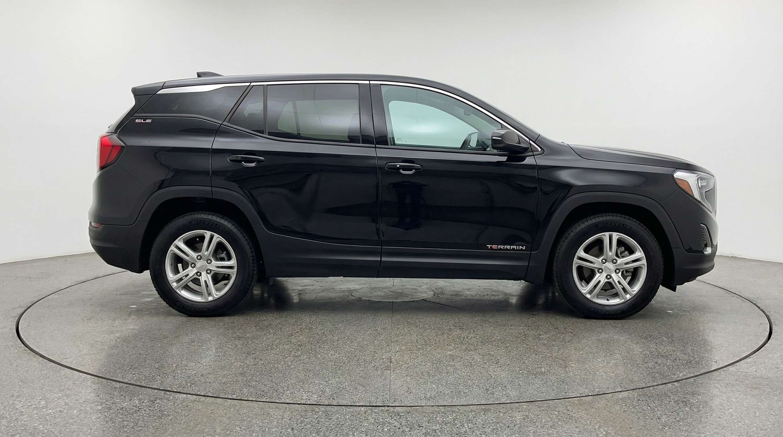 Thumbnail: 2024 GMC Terrain - 8