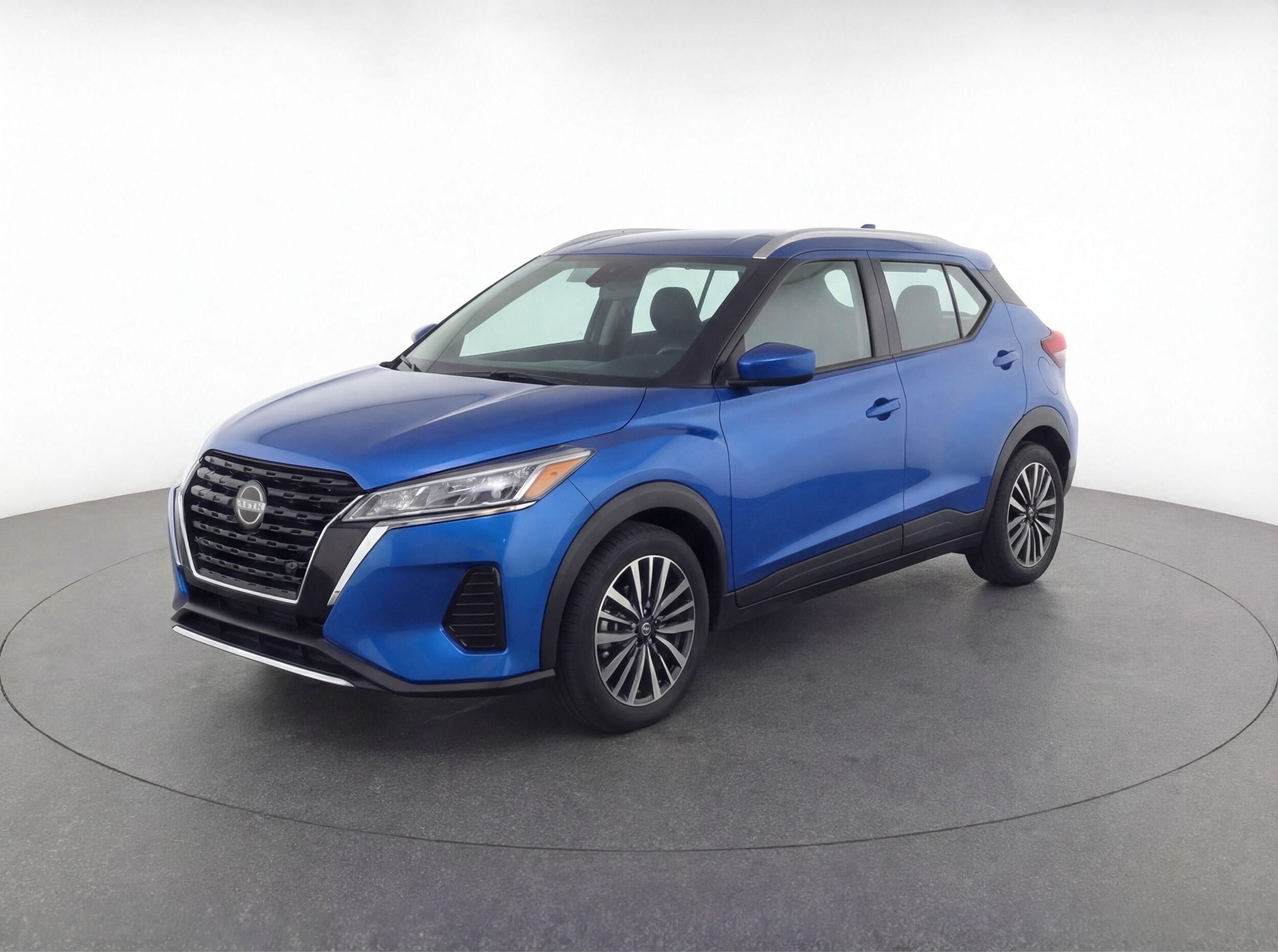 Thumbnail: 2024 Nissan Kicks - 3