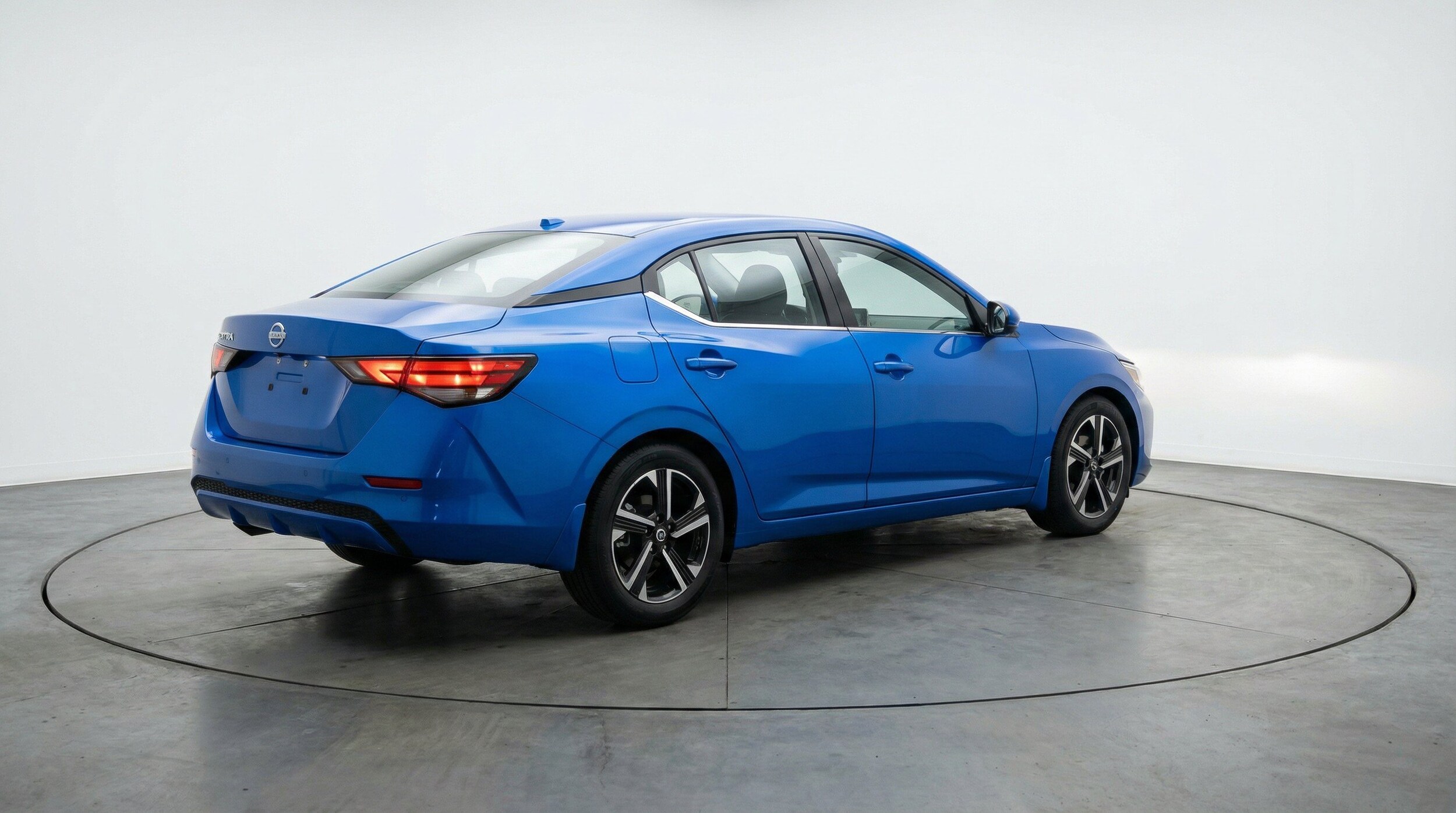 Thumbnail: 2025 Nissan Sentra - 9