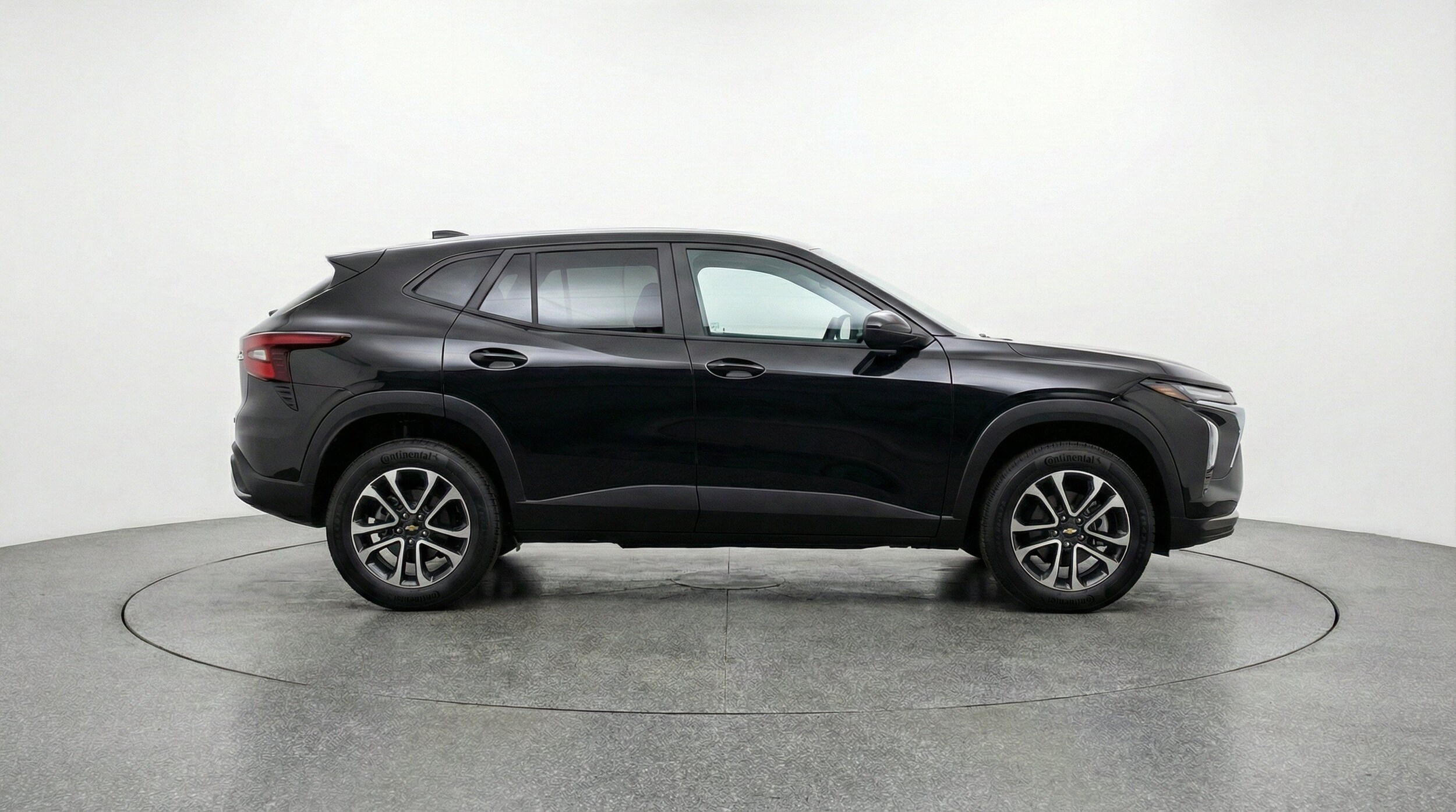 Thumbnail: 2025 Chevrolet TrailBlazer - 11