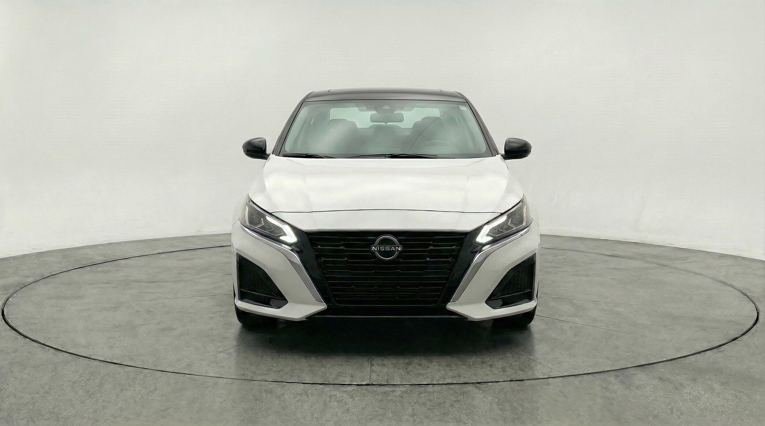 Thumbnail: 2025 Nissan Altima - 2