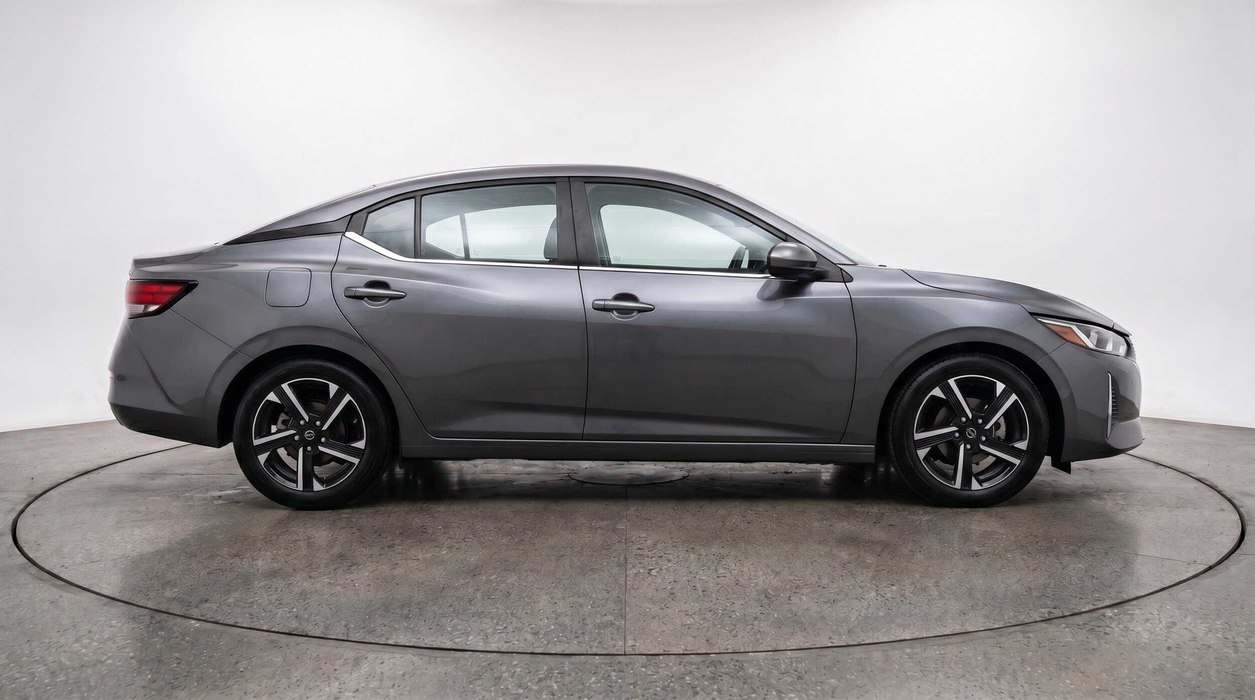 Thumbnail: 2025 Nissan Sentra - 11