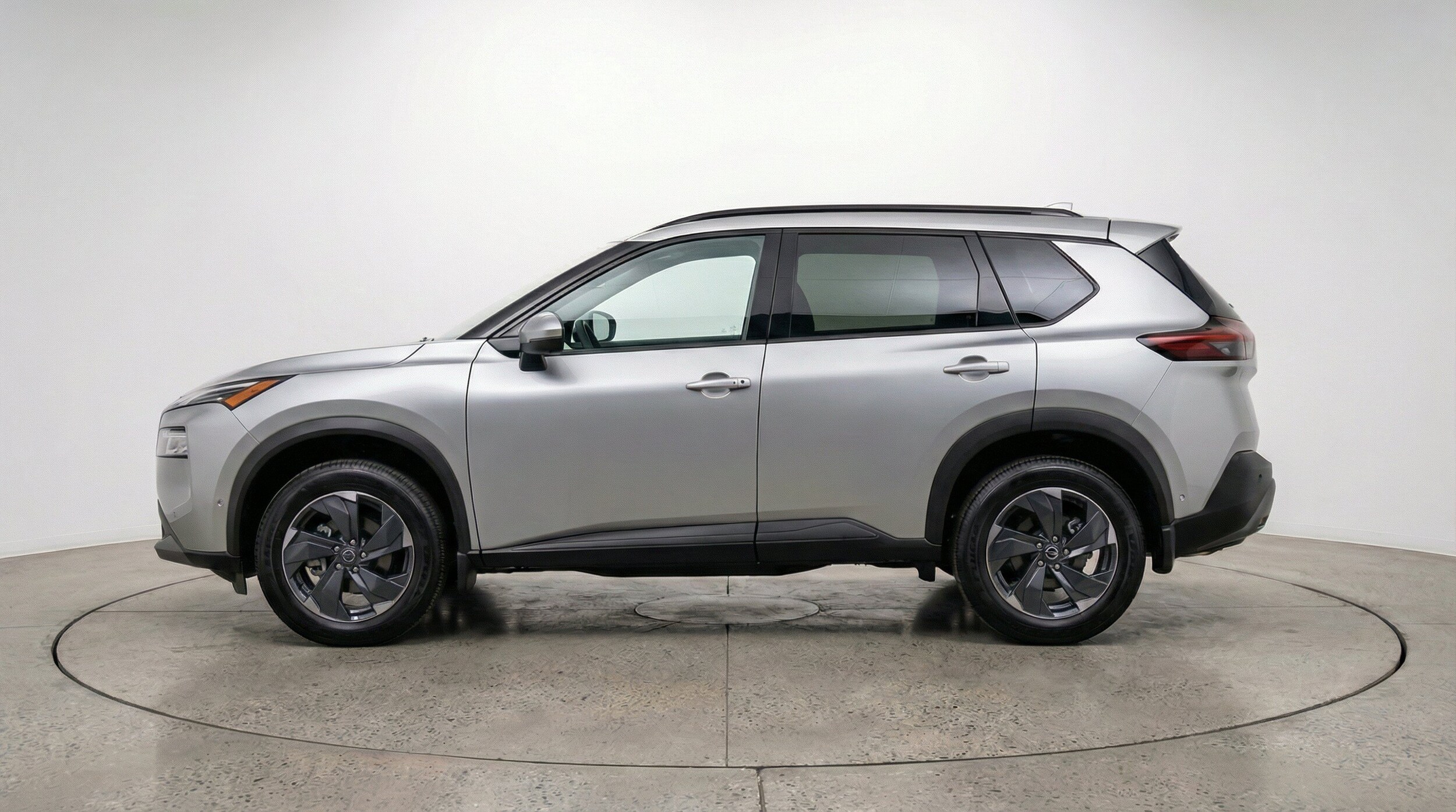Thumbnail: 2025 Nissan Rogue - 5