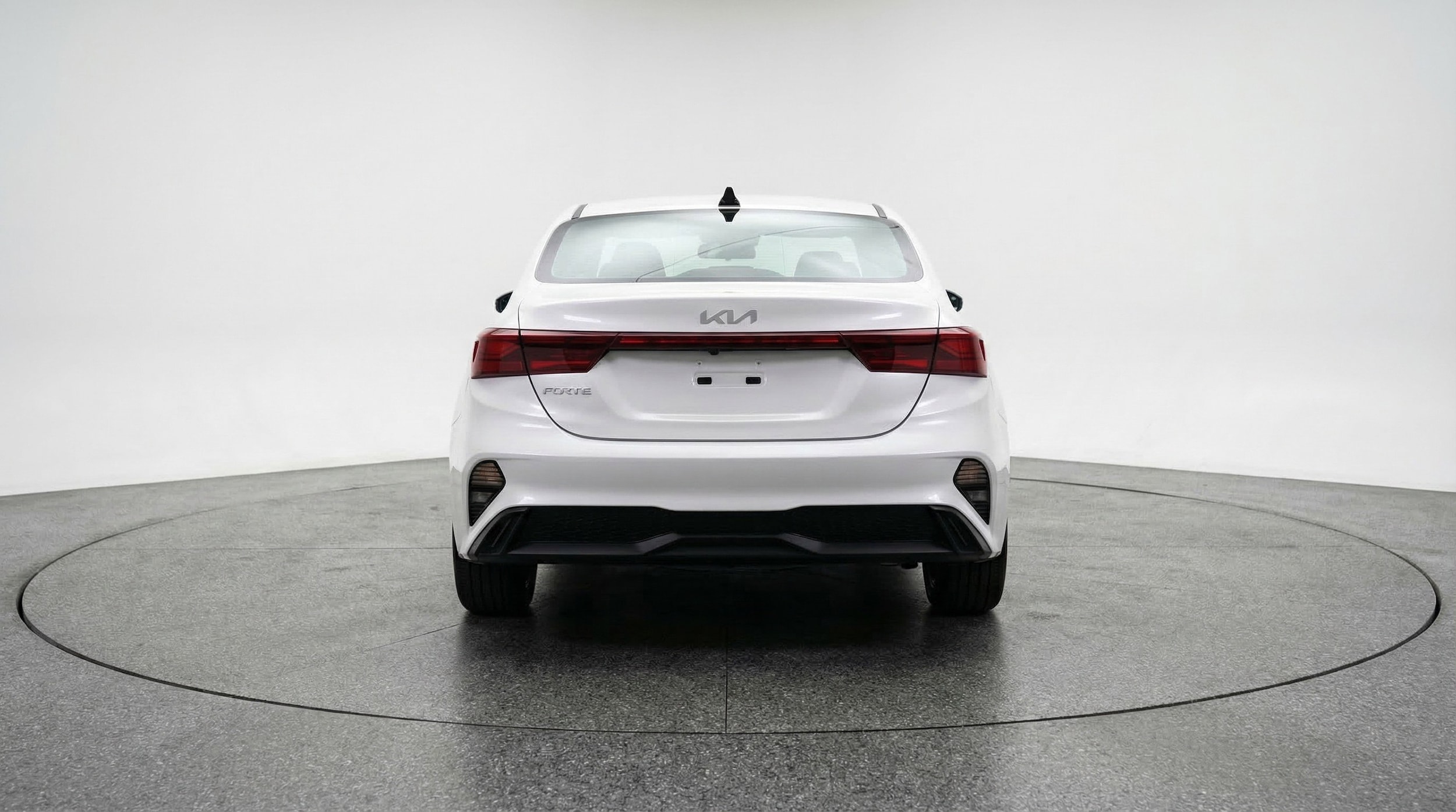 Thumbnail: 2024 Kia Forte - 7