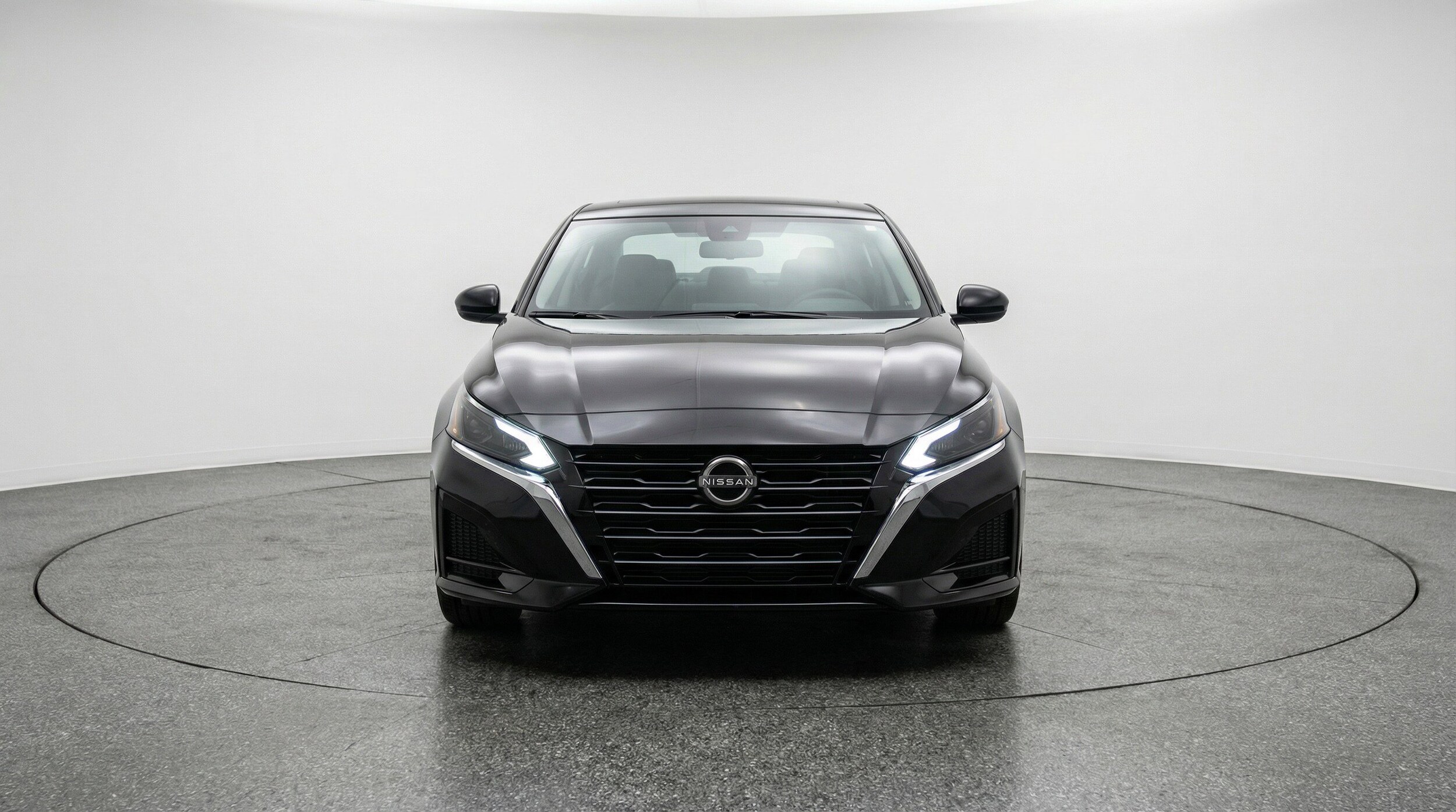 Thumbnail: 2025 Nissan Altima - 2