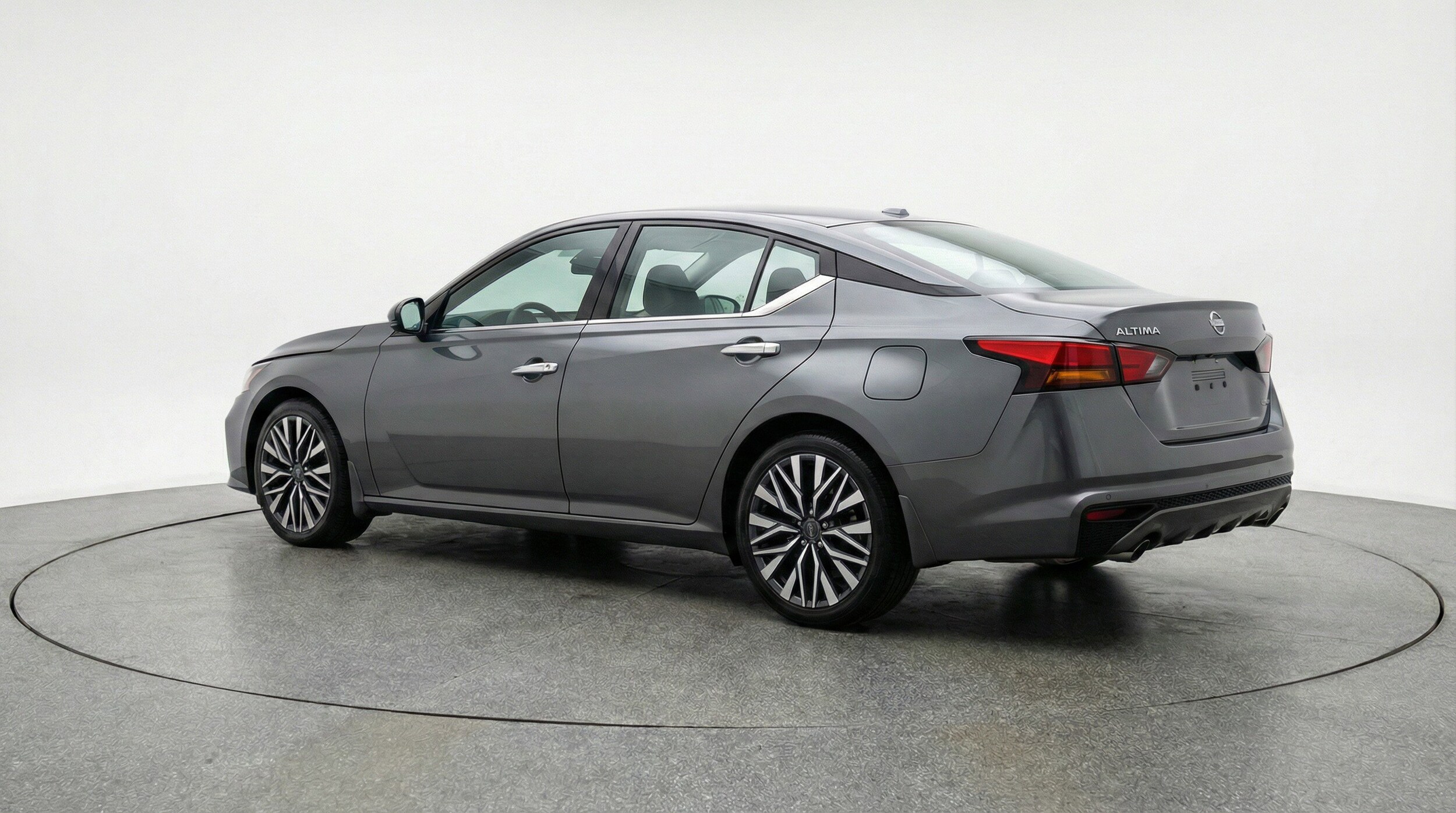 Thumbnail: 2025 Nissan Altima - 6