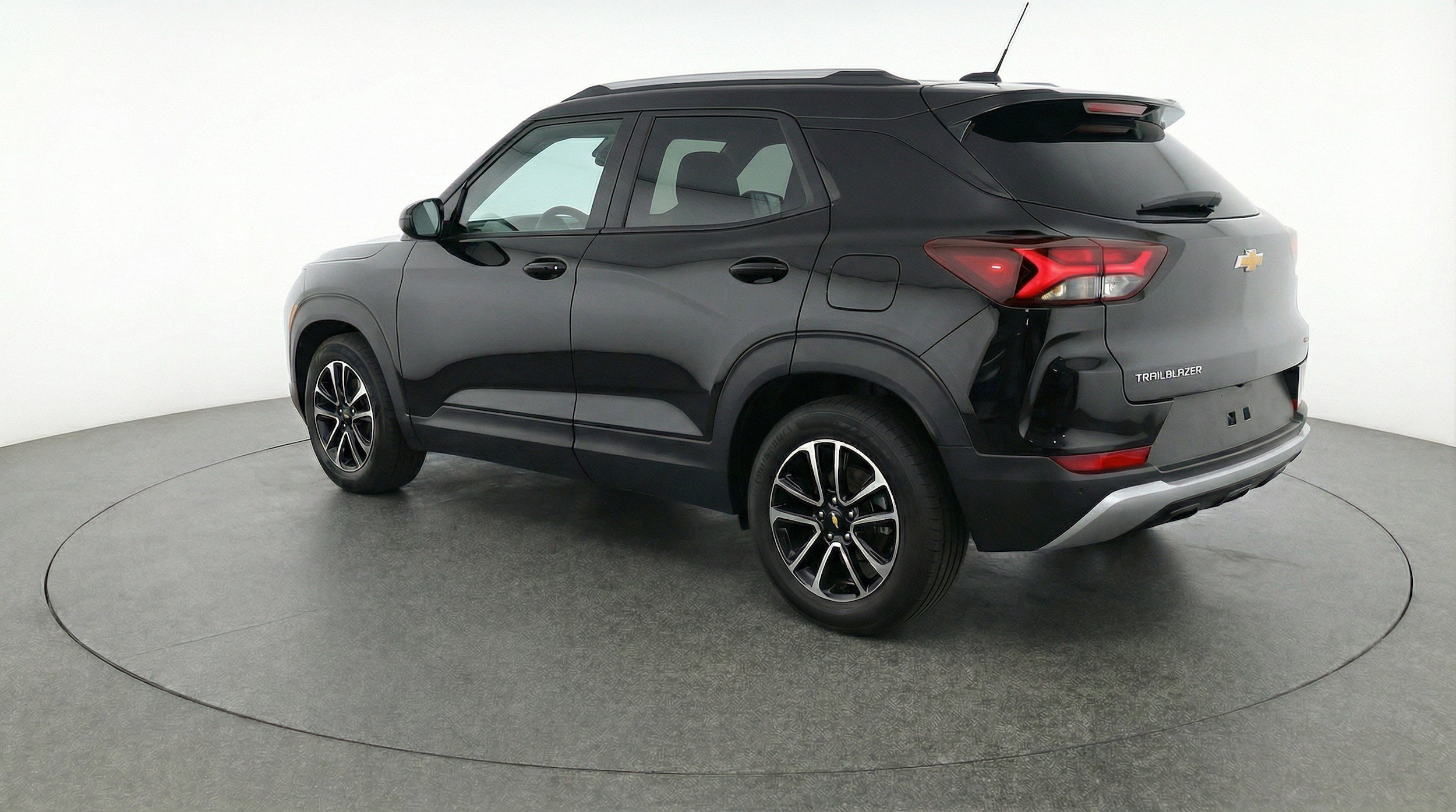 Thumbnail: 2025 Chevrolet TrailBlazer - 6