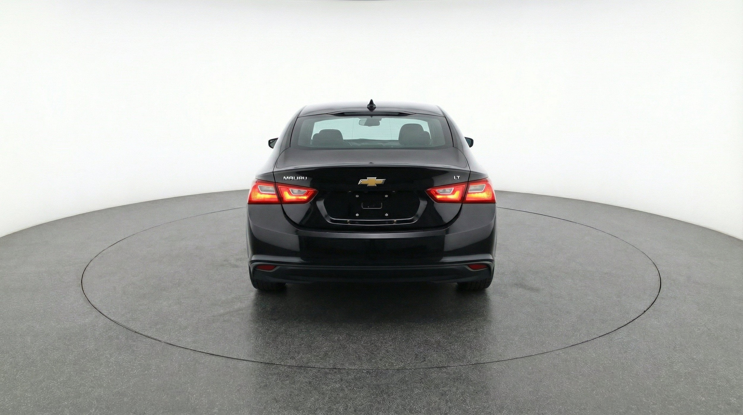 Thumbnail: 2024 Chevrolet Malibu - 7