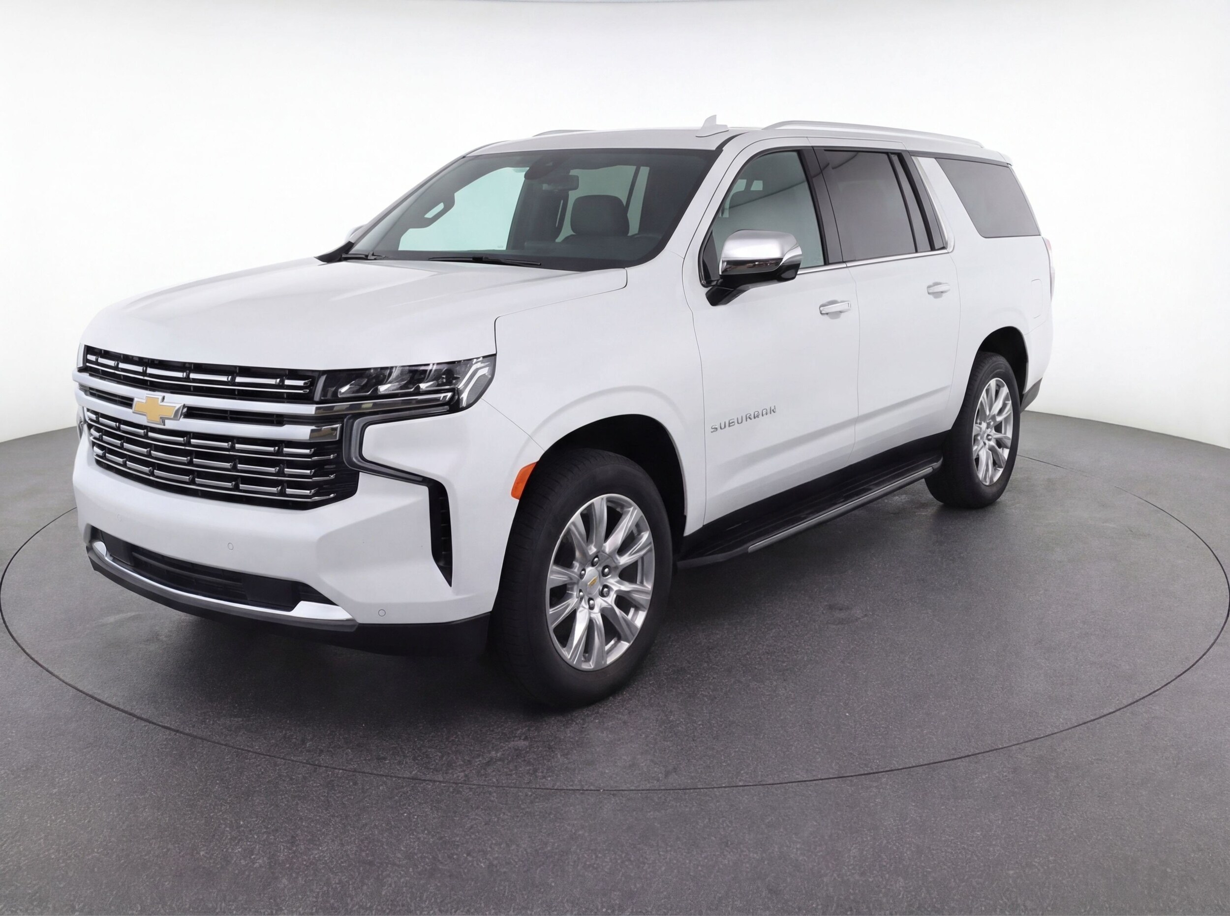 Thumbnail: 2023 Chevrolet Suburban - 3