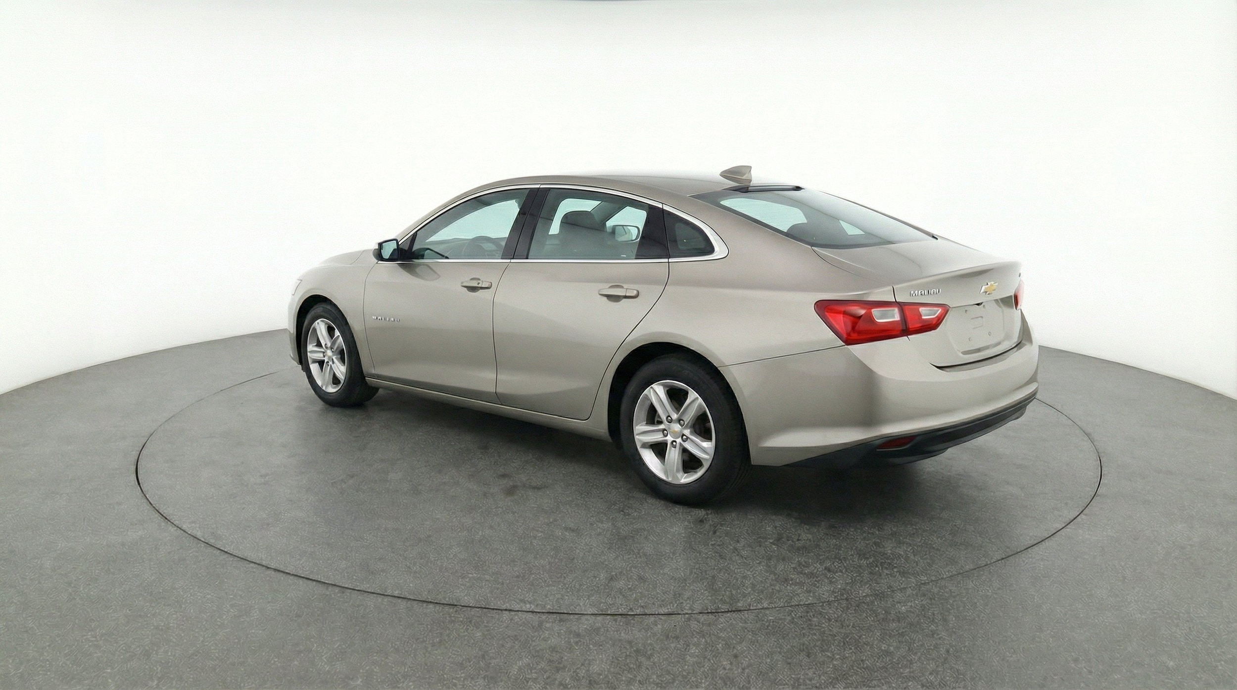 Thumbnail: 2024 Chevrolet Malibu - 6