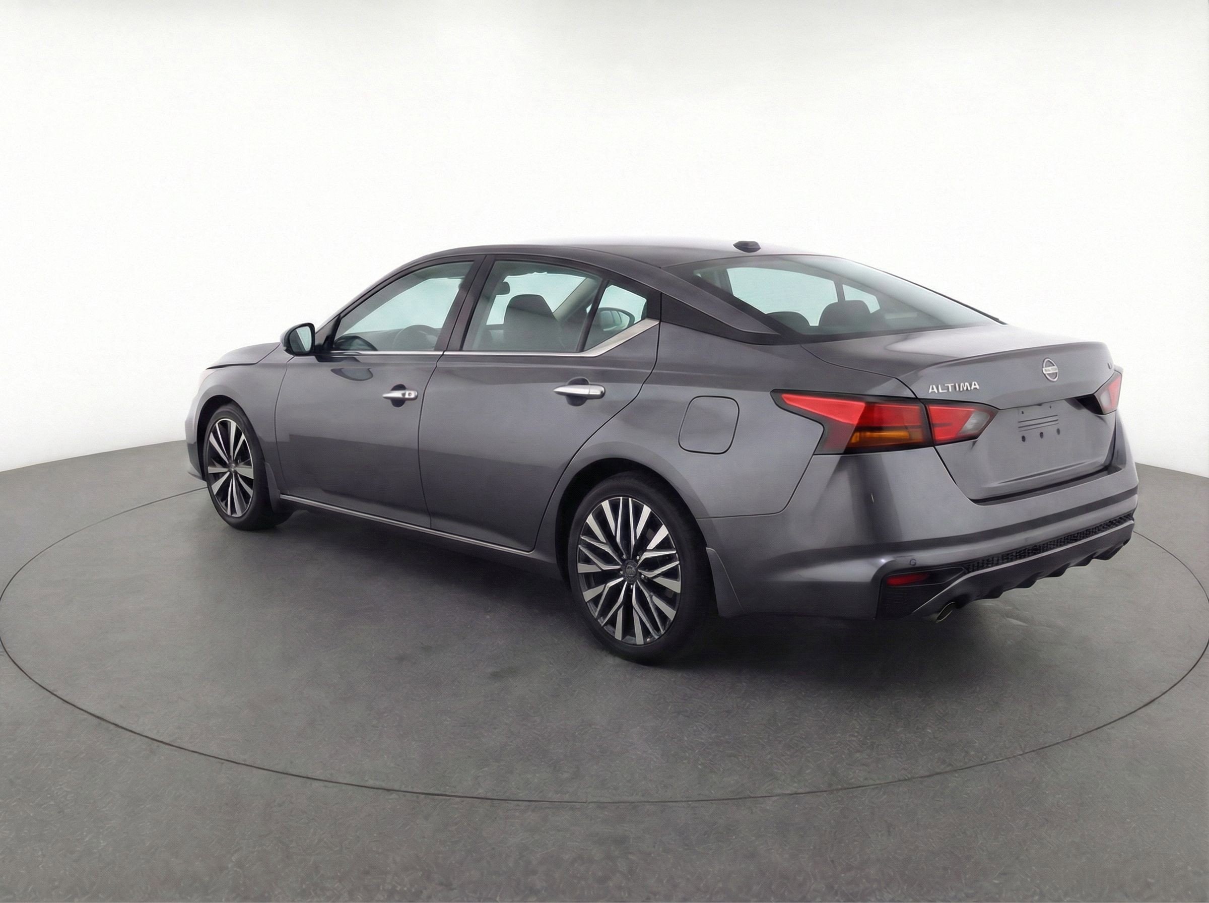 Thumbnail: 2024 Nissan Altima - 6
