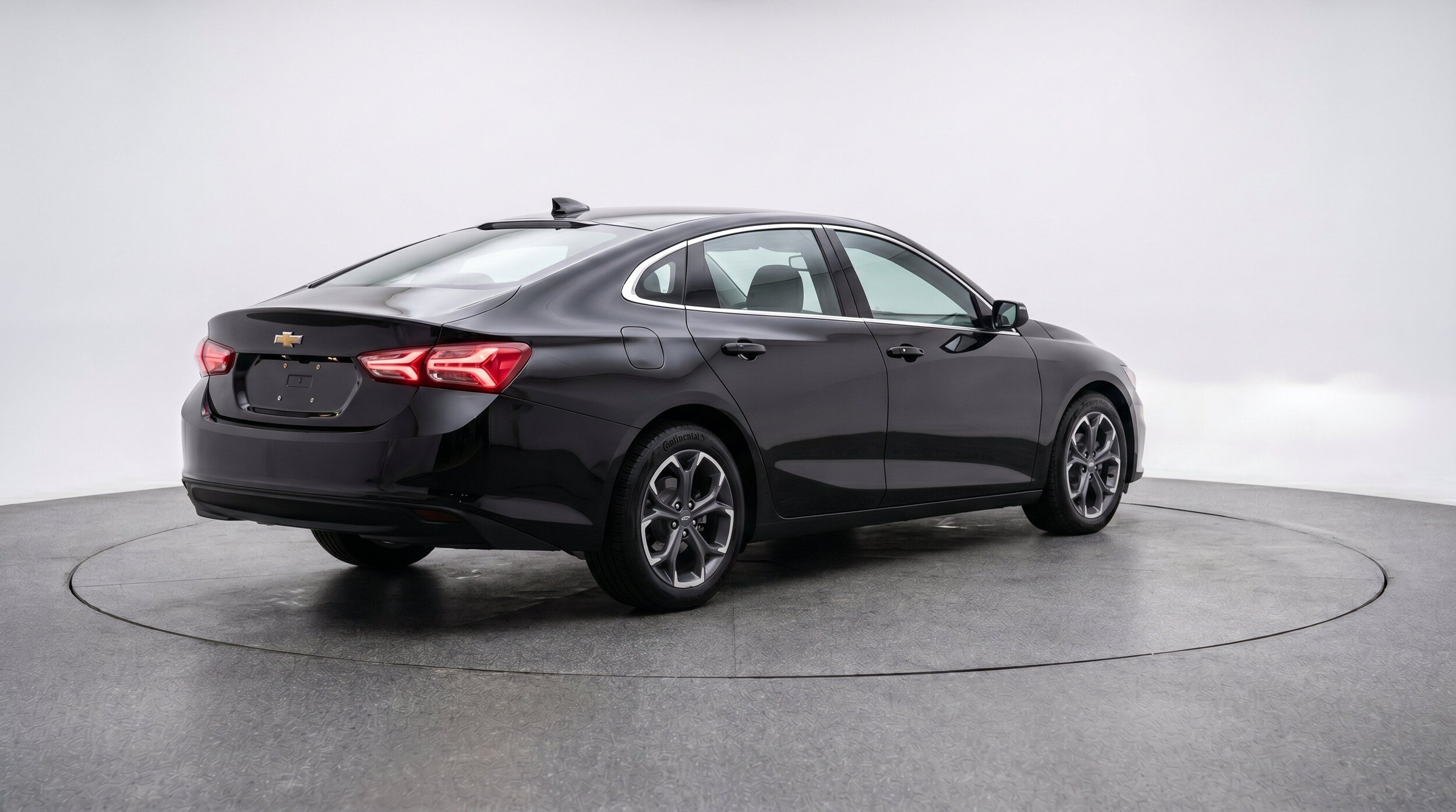 Thumbnail: 2024 Chevrolet Malibu - 9