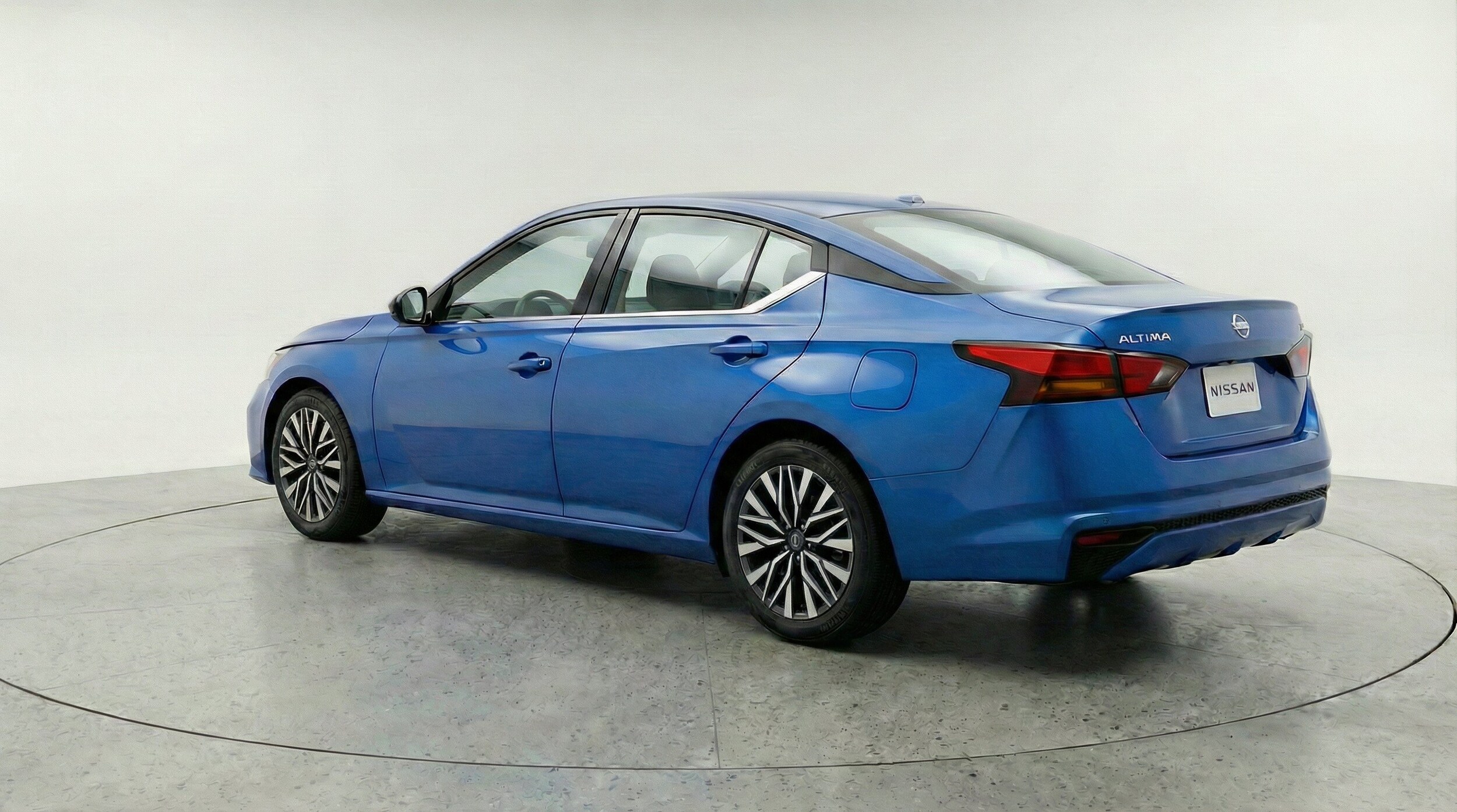 Thumbnail: 2025 Nissan Altima - 6