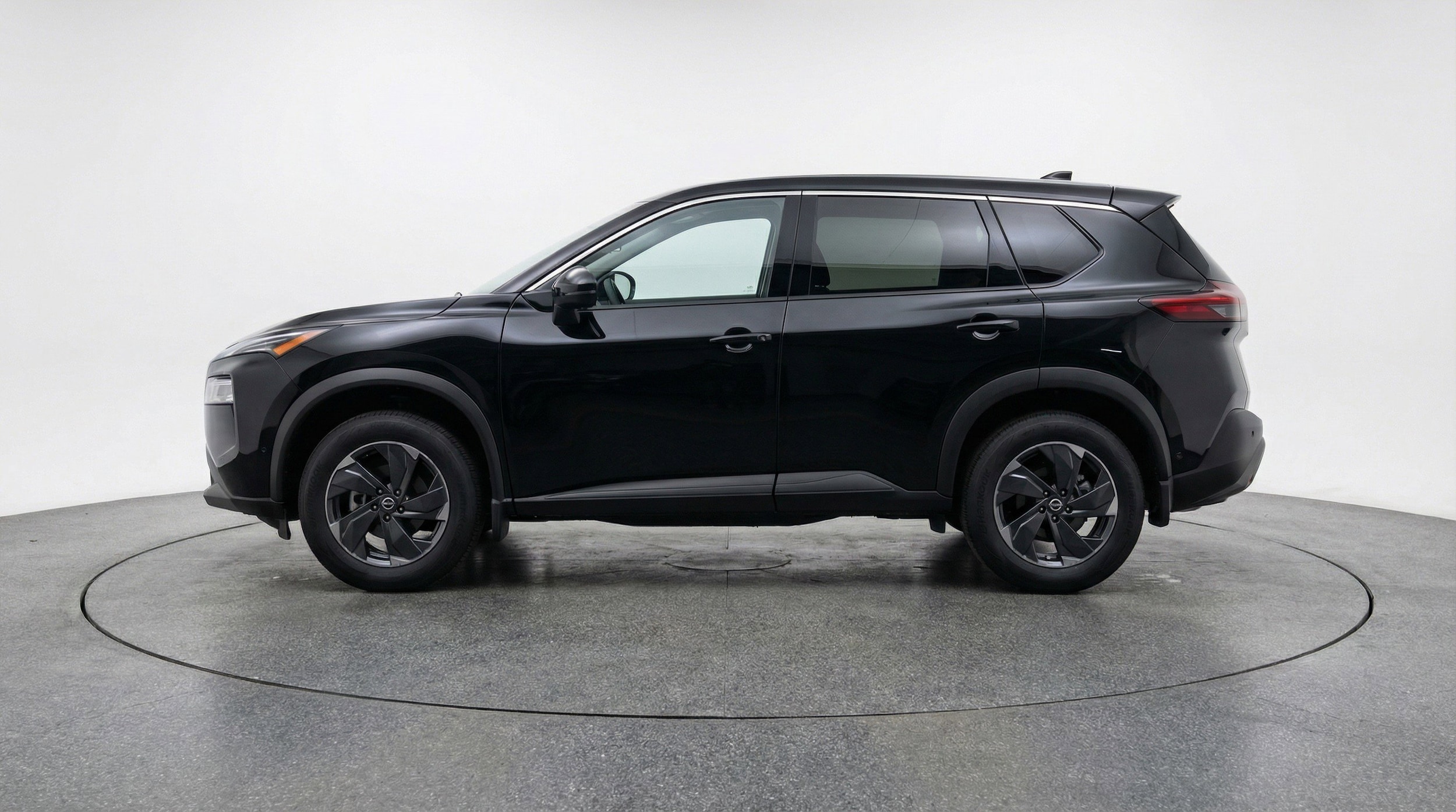 Thumbnail: 2025 Nissan Rogue - 5