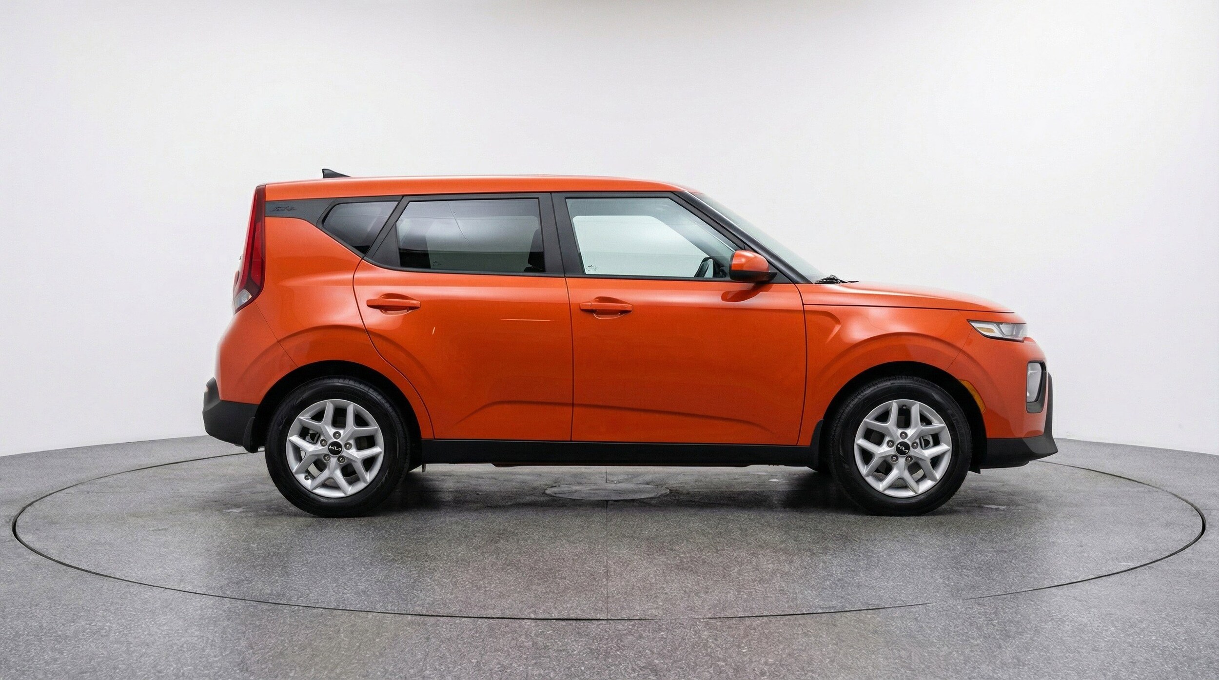 Thumbnail: 2025 Kia Soul - 11